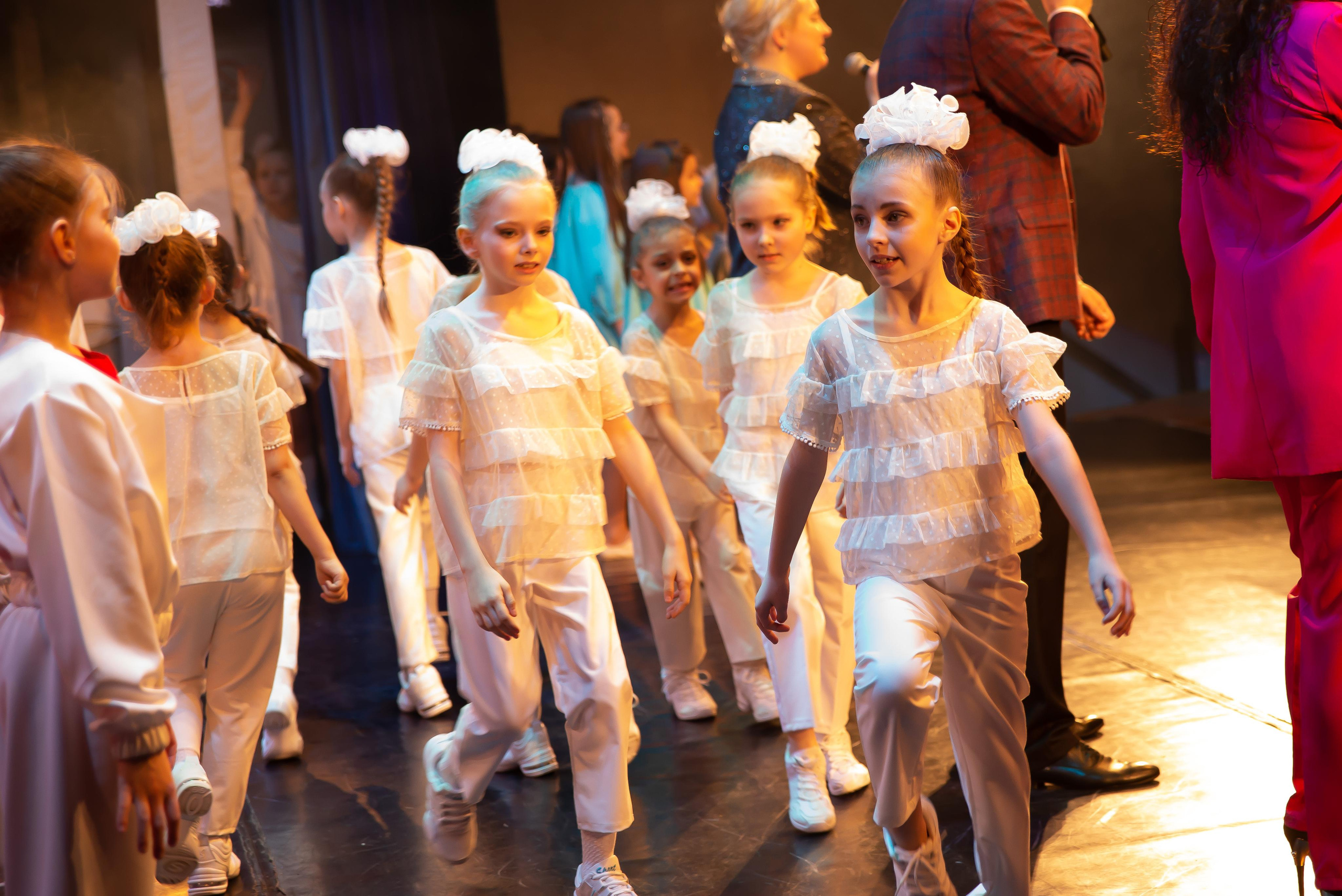 Сцена. Главная