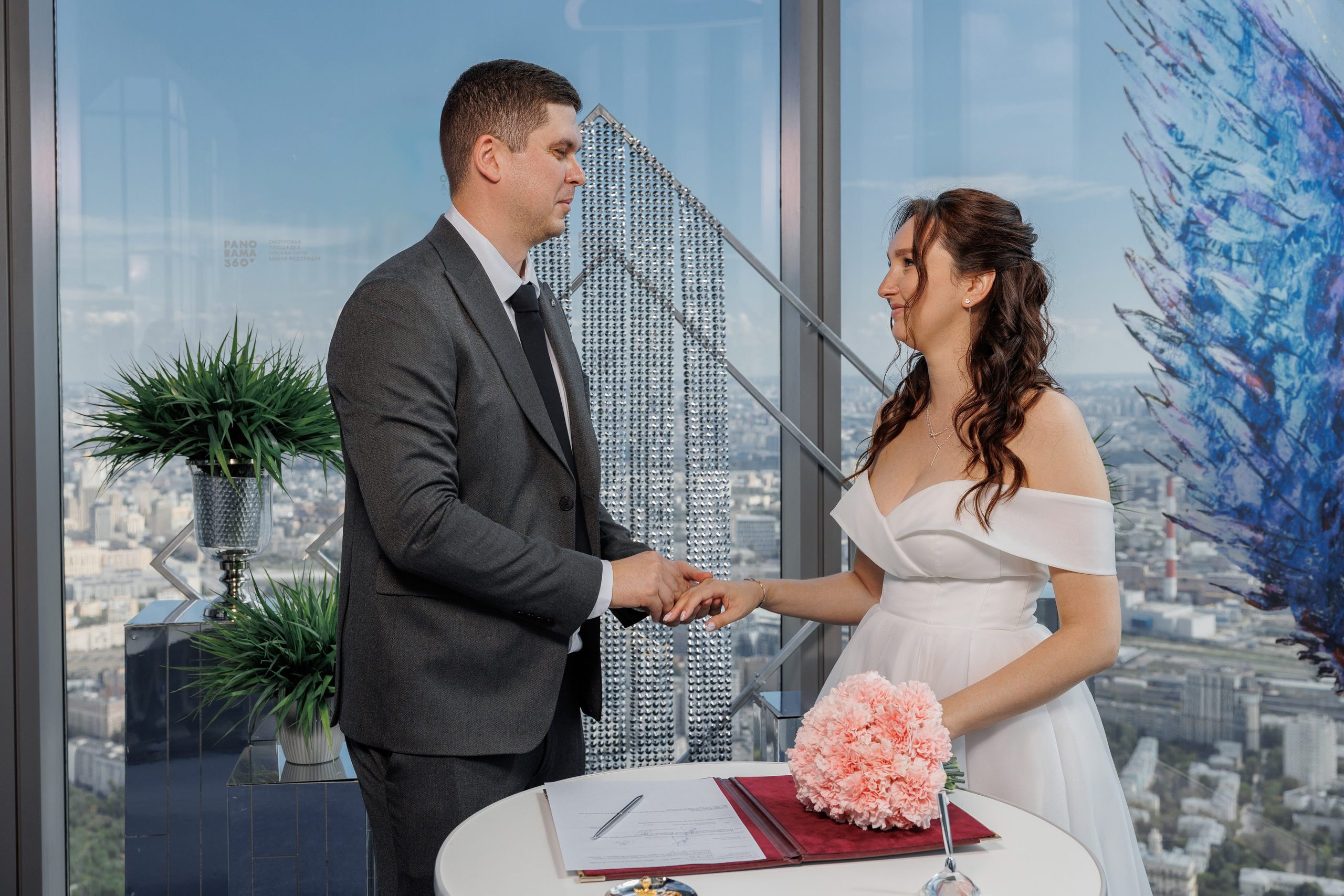 свадебный фотограф москва свадебная съемка молодожены торжество детали портреты групповые снимки