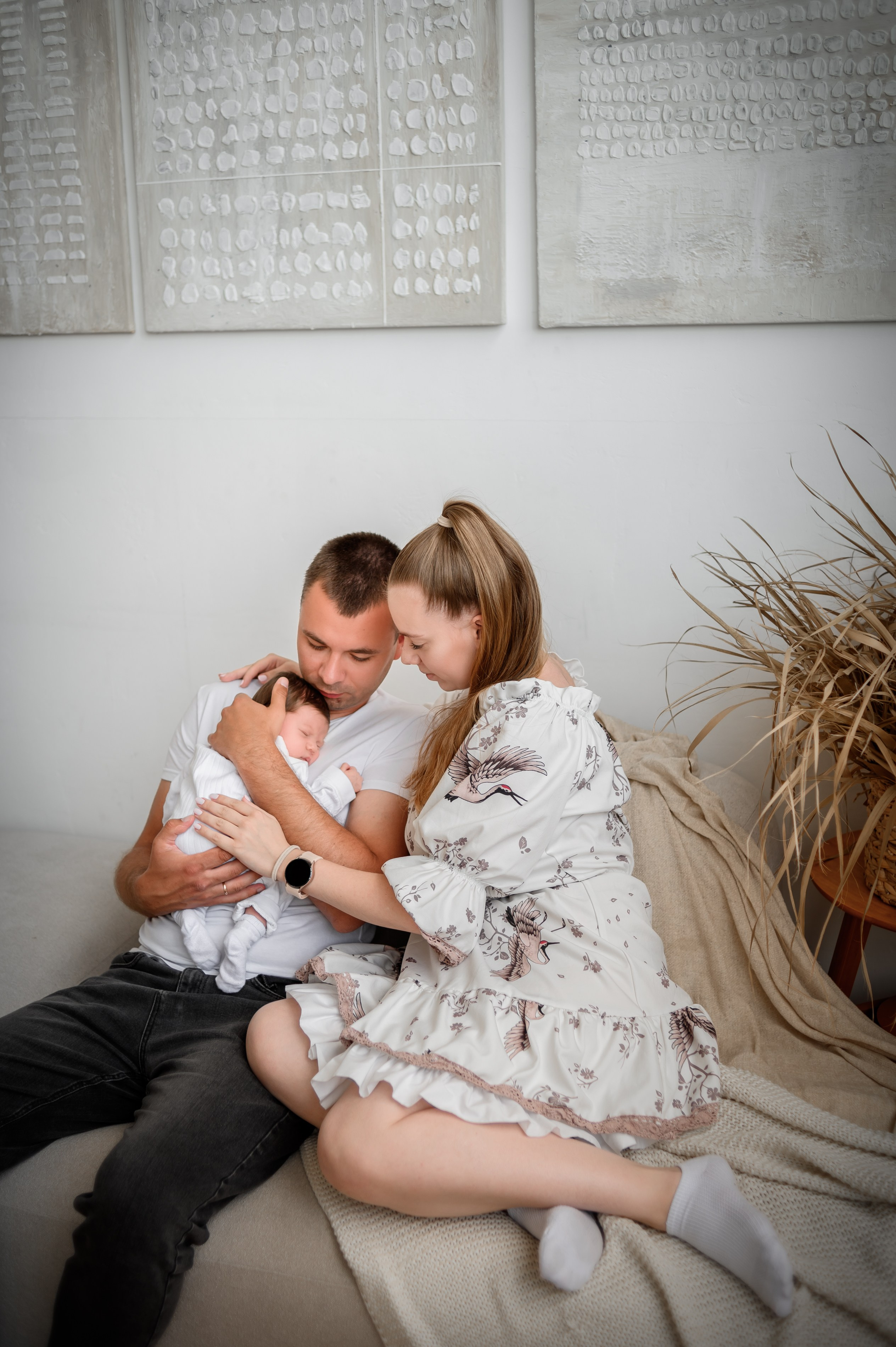 Lifestyle newborn. Фотограф новорождённых в Рязани, фотосъемка выписки из роддома, крещен