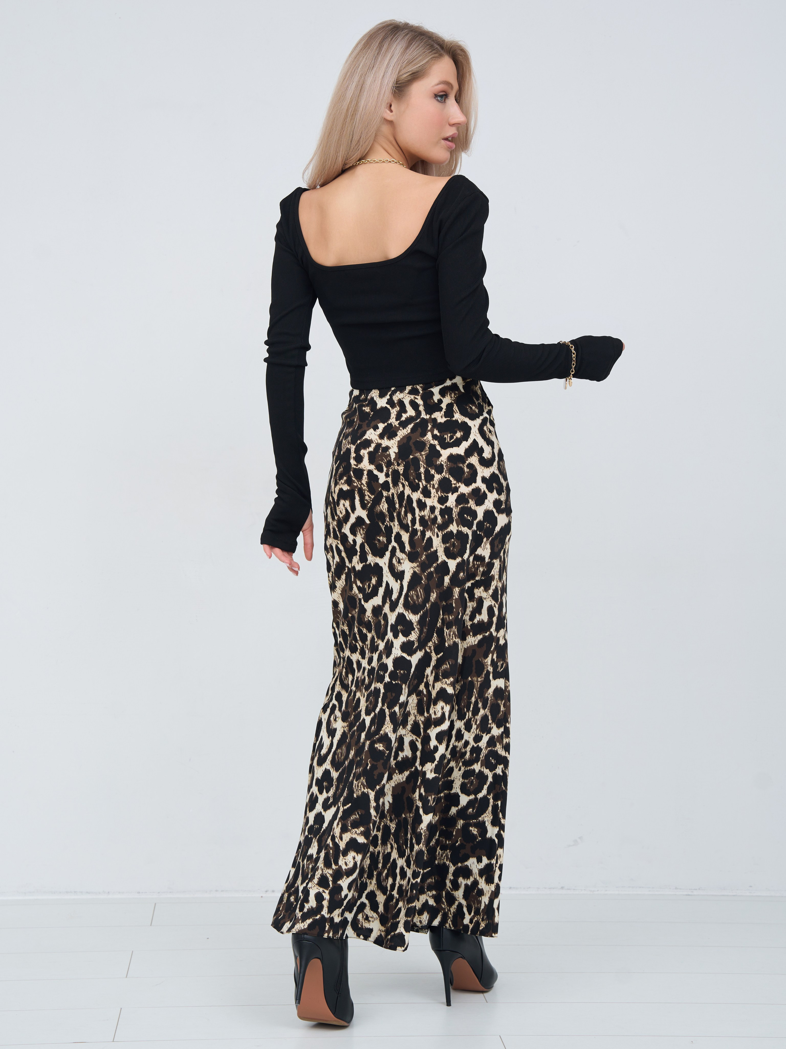 Сборная съемка юбок. Brand photographer Moscow