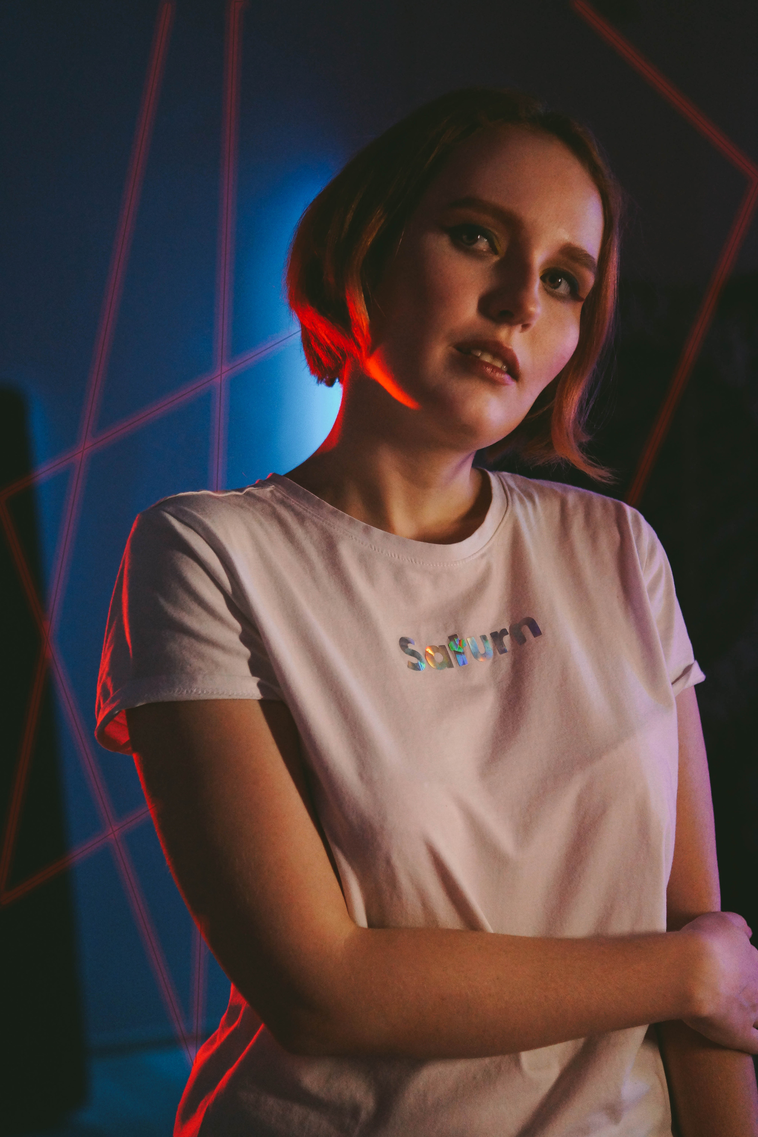 Алиса (неоновая студия, эффект пленки). Maria Karzhak ваш фотограф в Батуми!