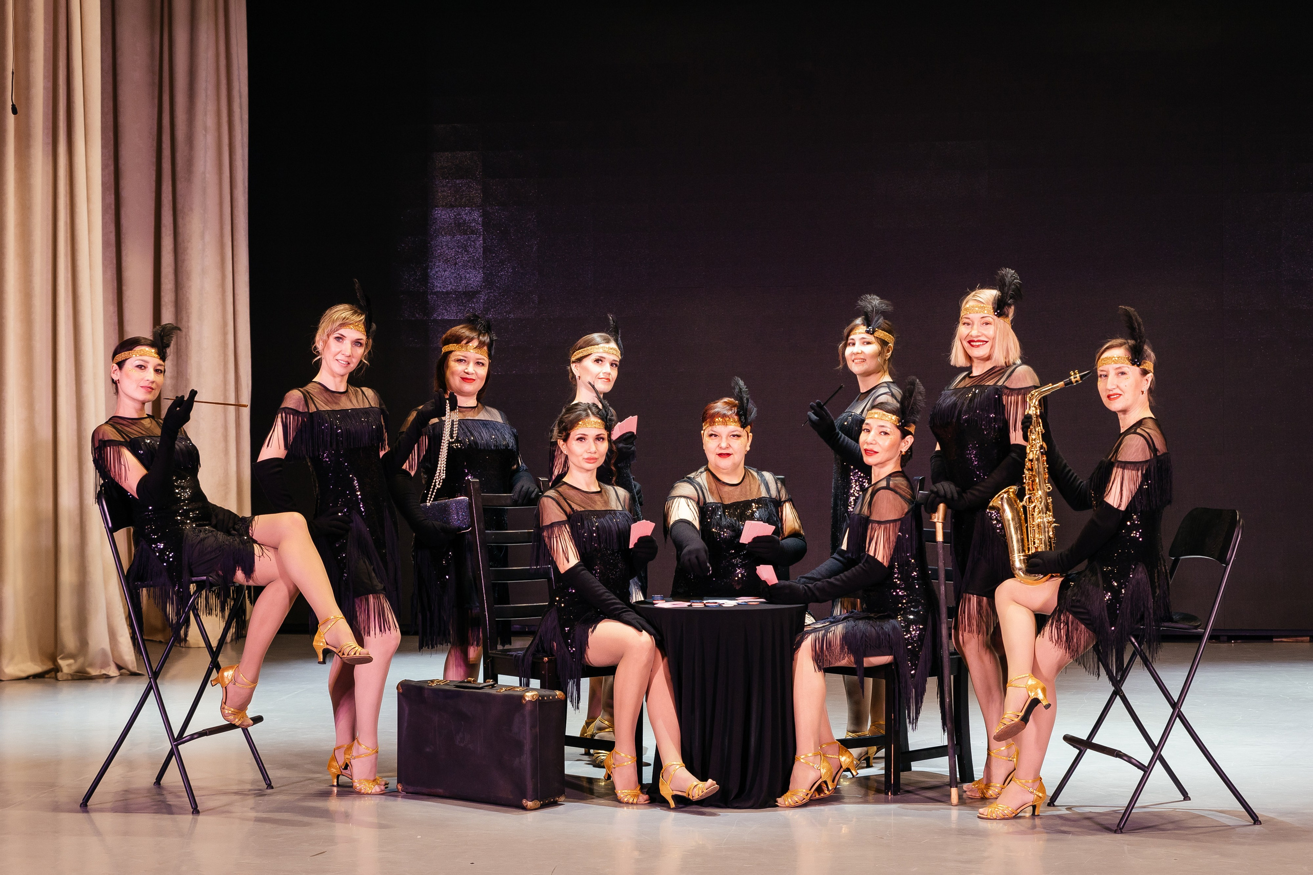 Танцевальный коллектив. Ваш самый лучший фотограф!