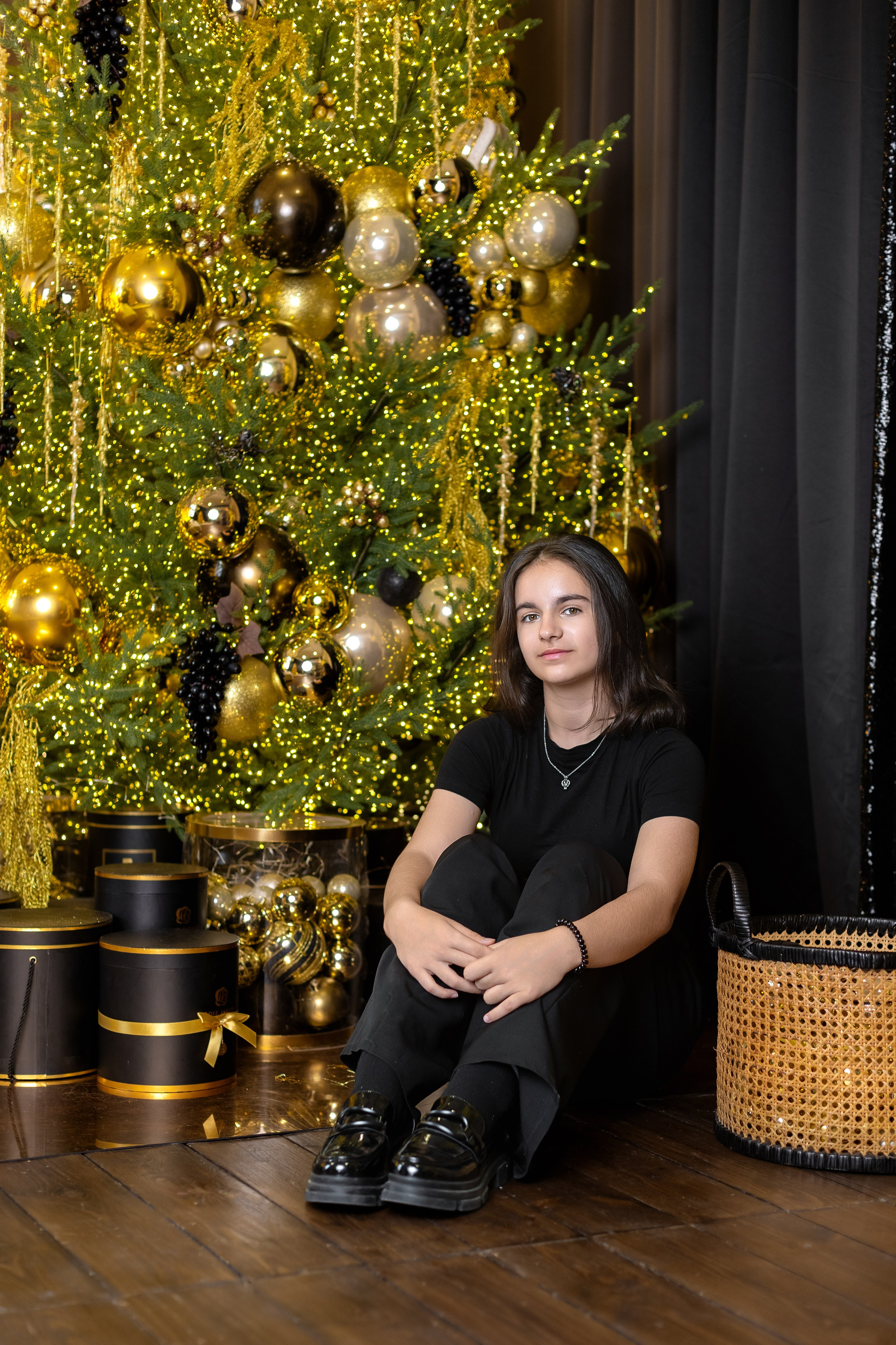 Новогодняя фотосессия 3 человека. Ирина Мезенцева | Женский и предметный фотограф | г. Омск