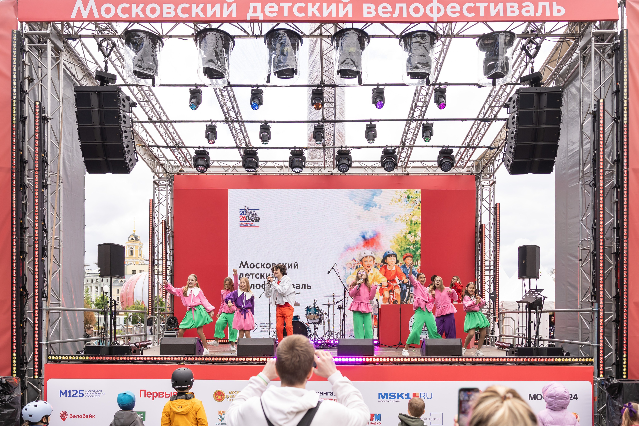 Детский велофестиваль на Цветном бульваре. Фотограф Владимир Охрименко