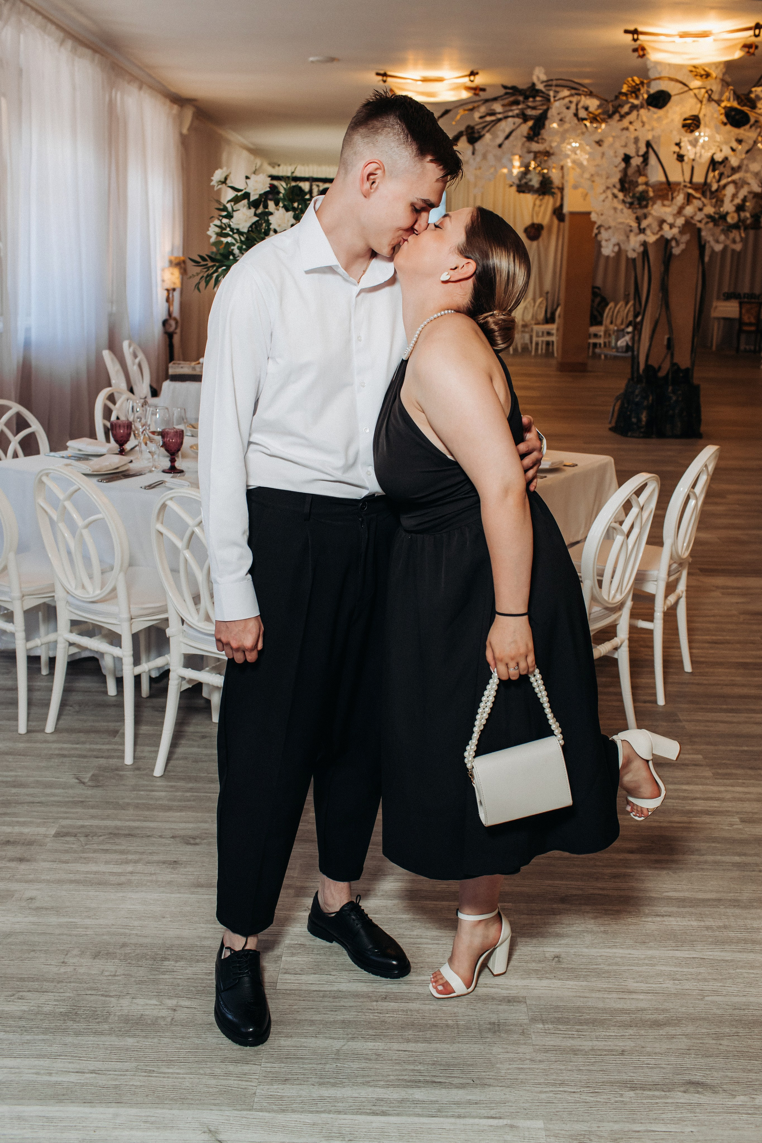 Vlad & Nadya (Saint-Petersburg, Russia). Destination wedding photographer Peter Letu