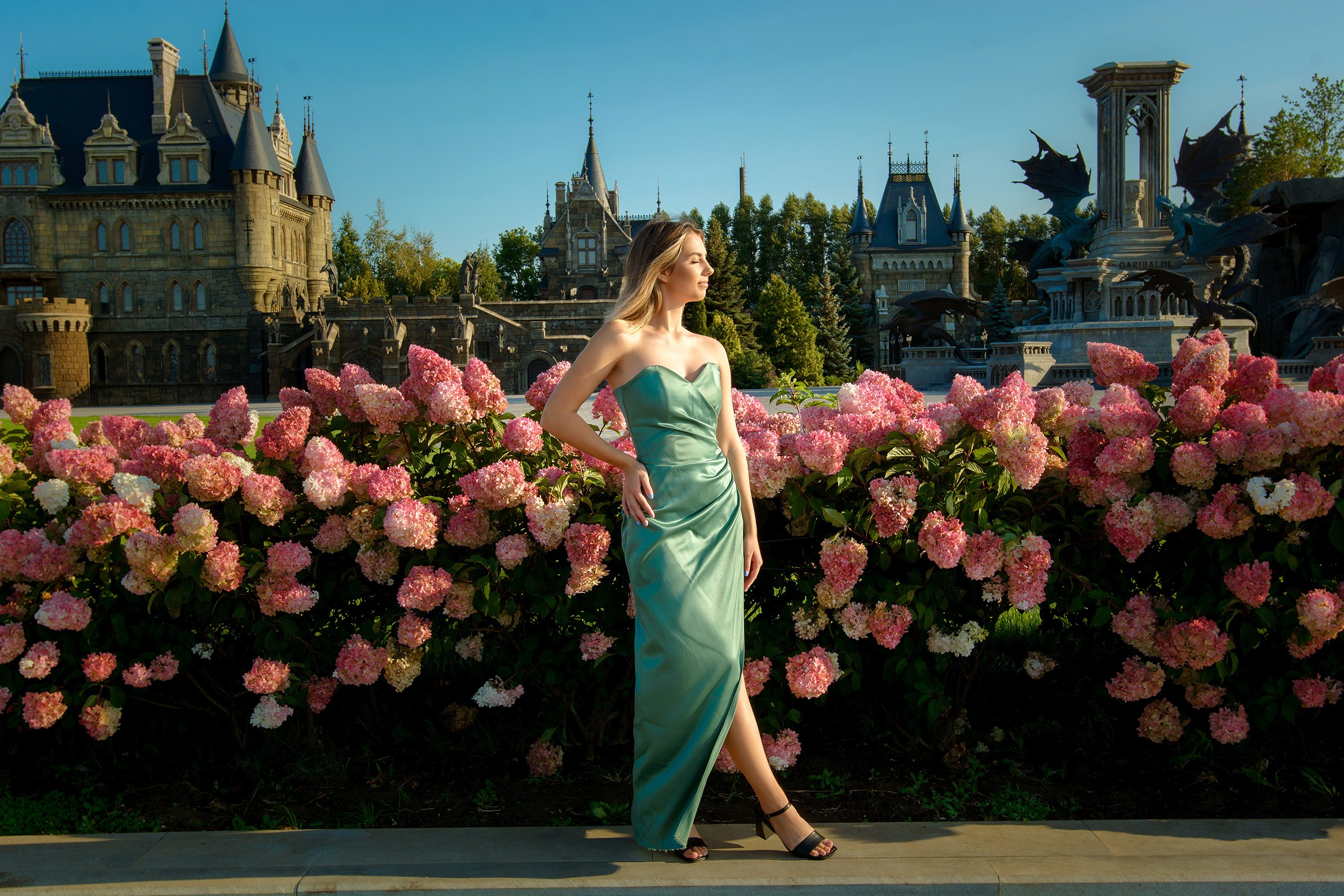 Фотосессия у Замка Гарибальди. Фотограф Оксана Сафонова г. Тольятти