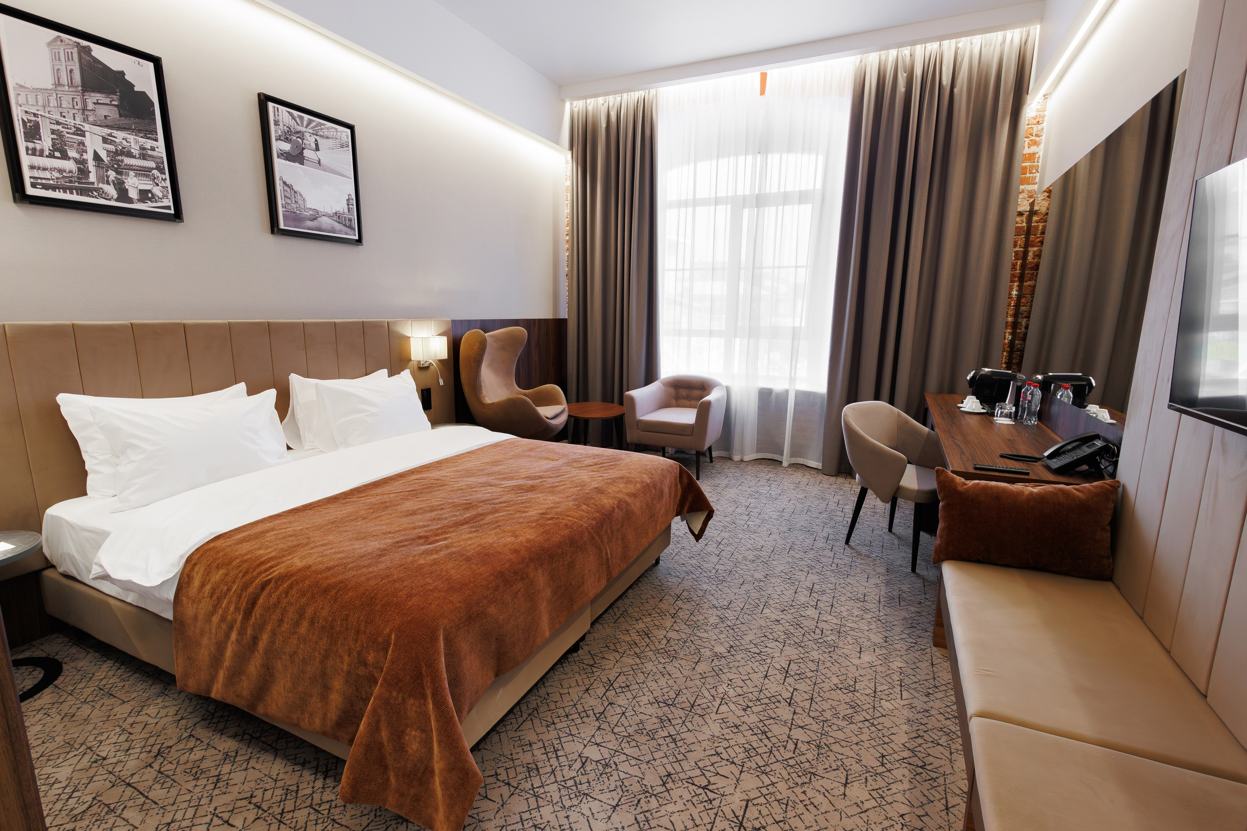 Азимут. Фотосъёмка для бизнеса — предметное фото, репортаж с мероприятий, портреты людей, съёмка интерьера и экстерьера