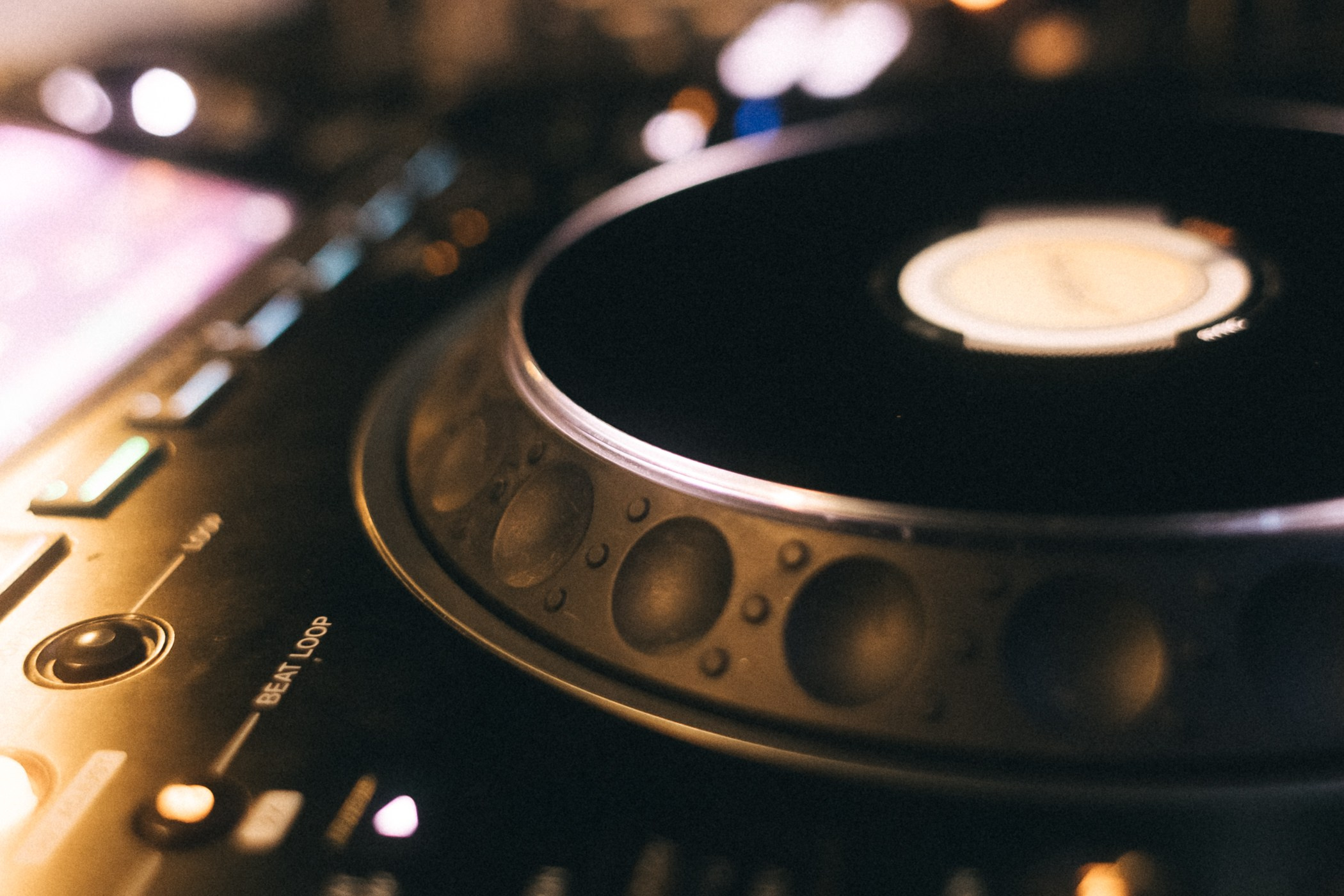 Выпускной школы диджеинга «Атмосфера». Фотограф Кемерово | Сергей