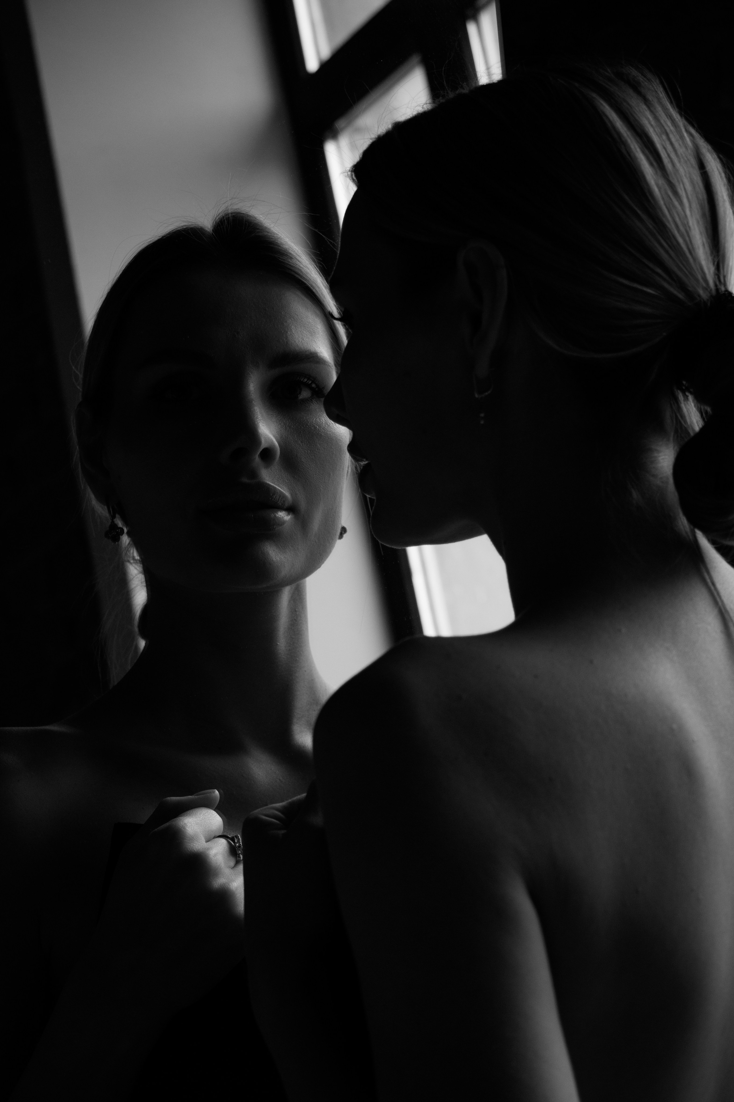 Эстетика женского тела портрет. Фотограф и ретушер в Ростове-на-Дону Вика Каен