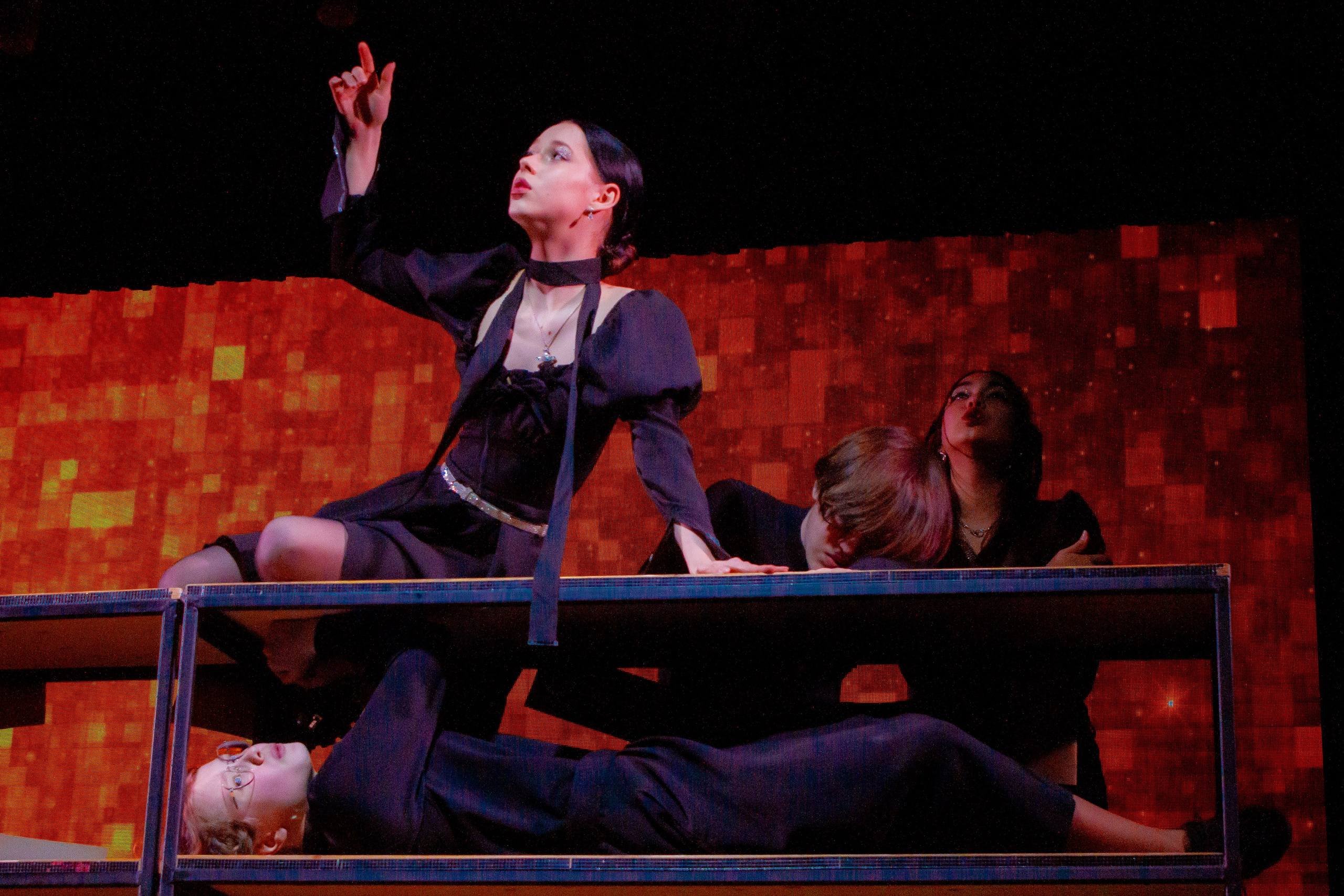 Круглый стол «Каким быть школьному театру»