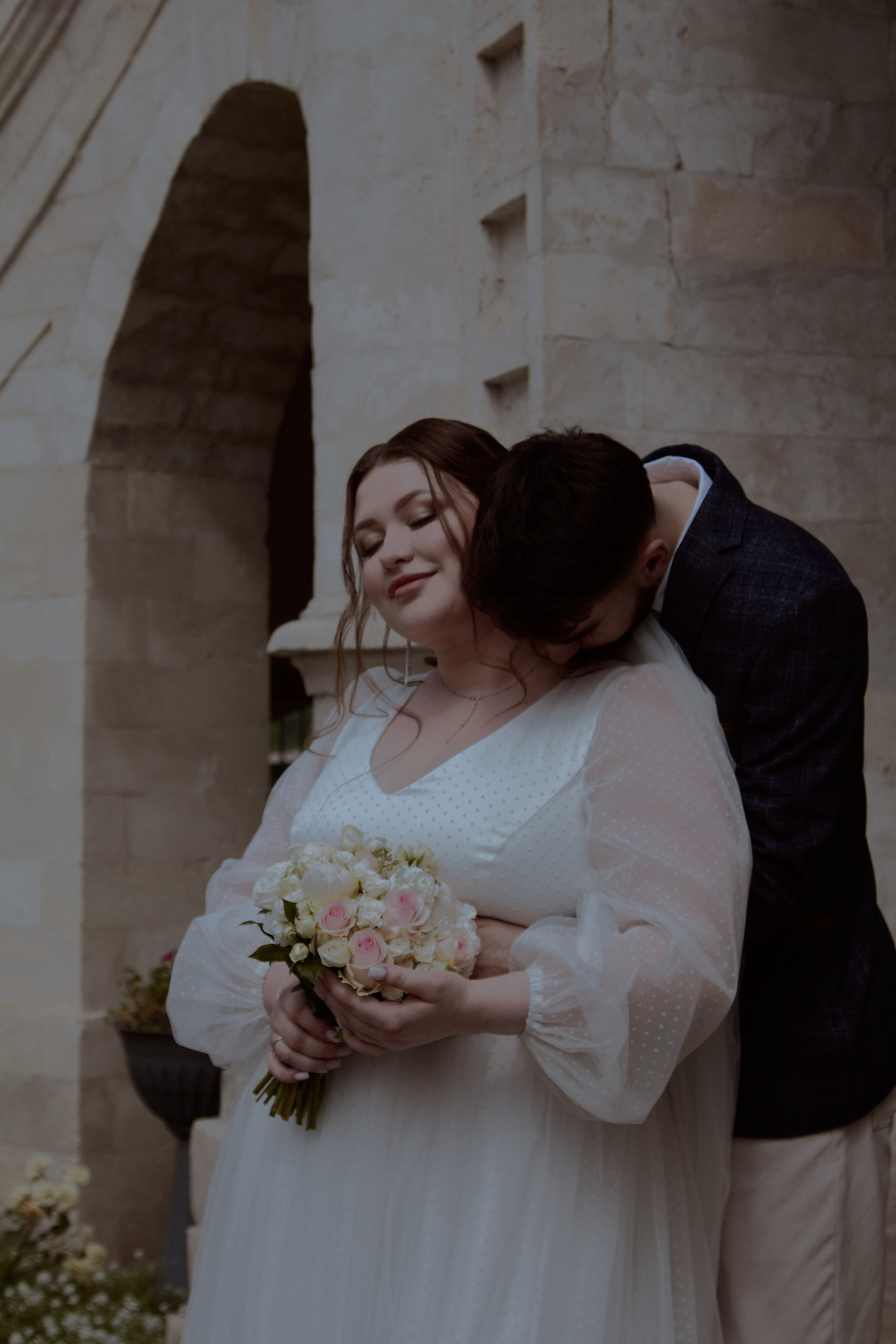 Виктория и Даниэль. Владимирский храм. Фотограф лавстори Москва/МО Приятелева Ангелина