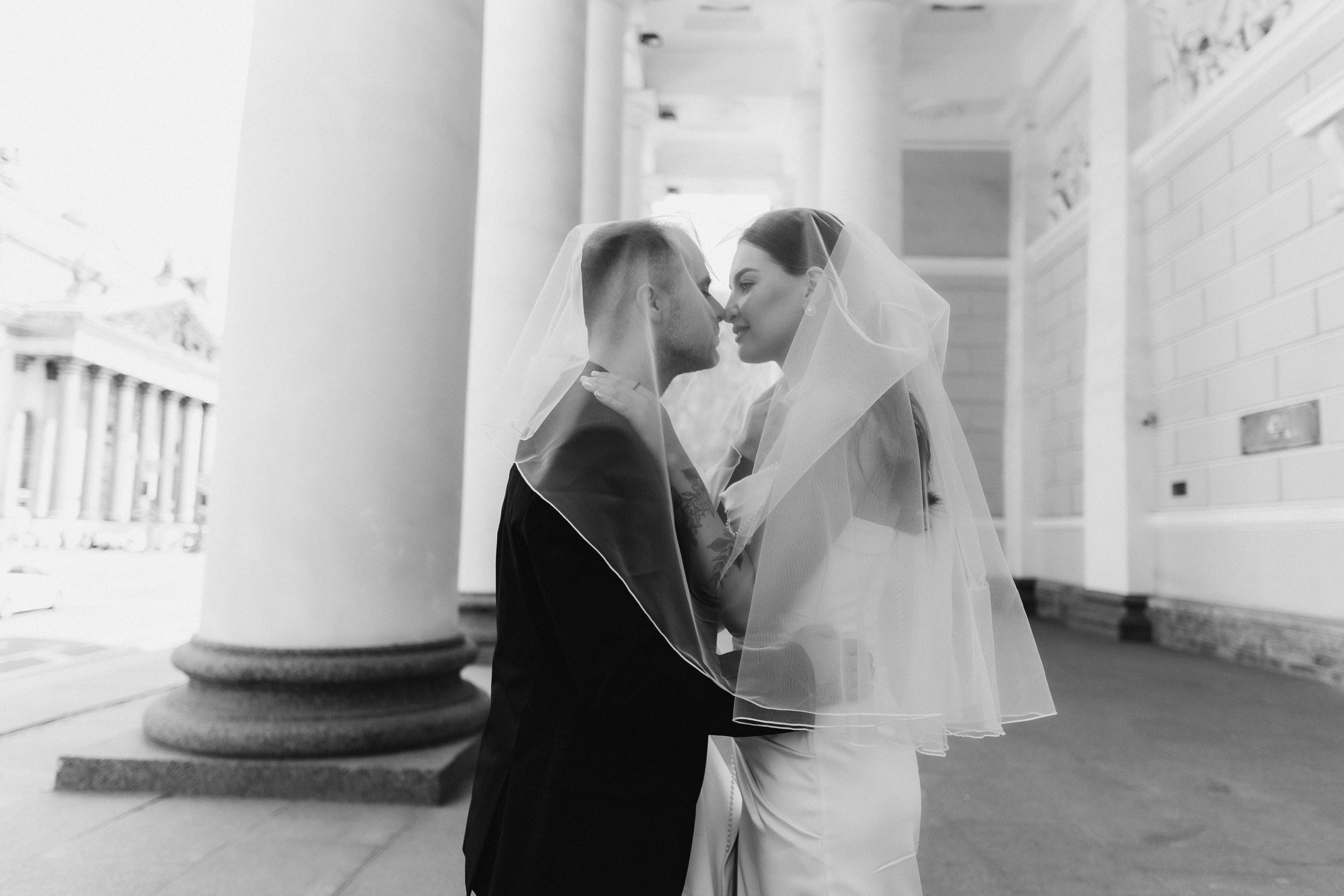 Свадебная Фотопрогулка Исаакиевский. Фотограф ПИТЕР СПБ Надежда Баранова