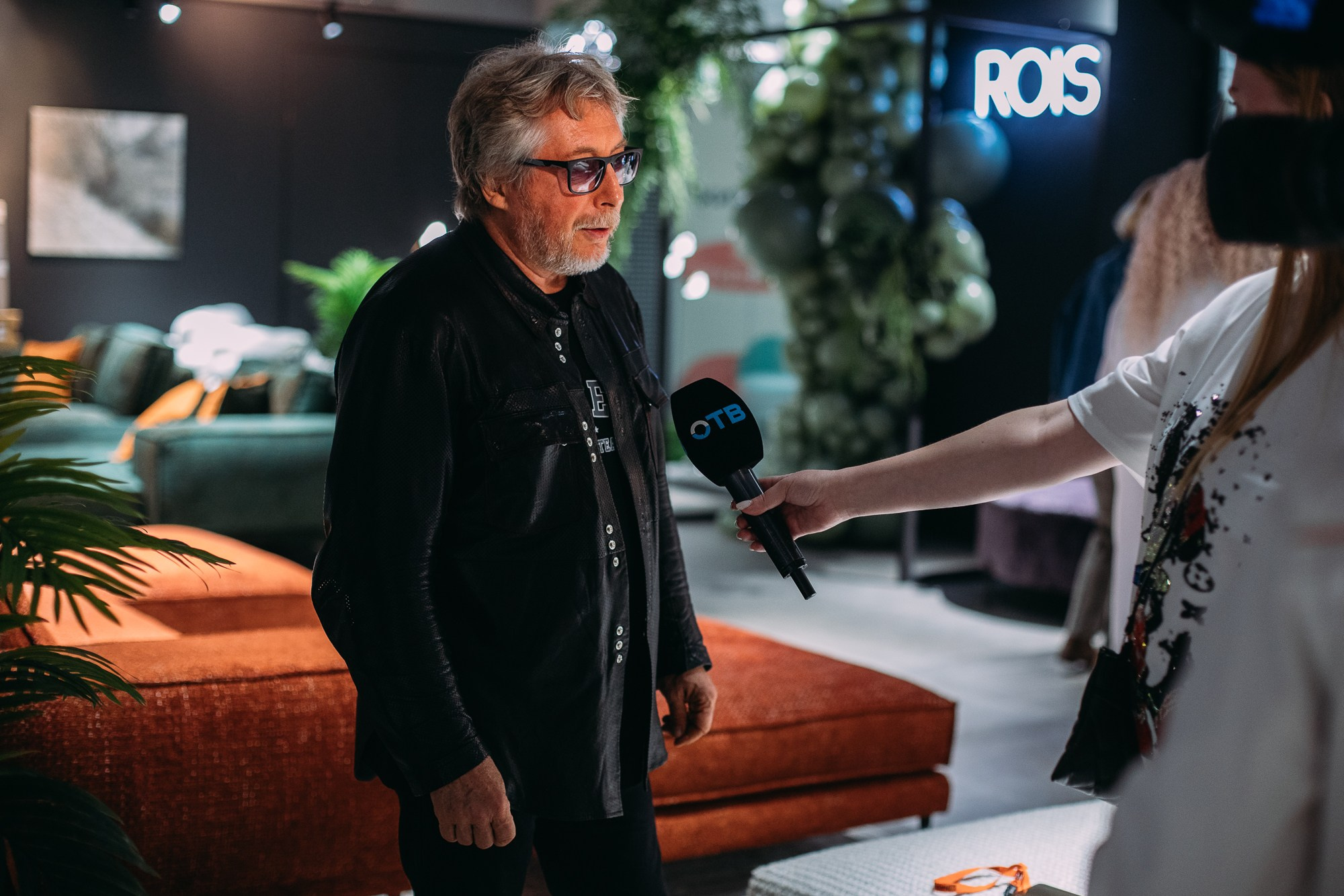 ROIS. AI Креатор