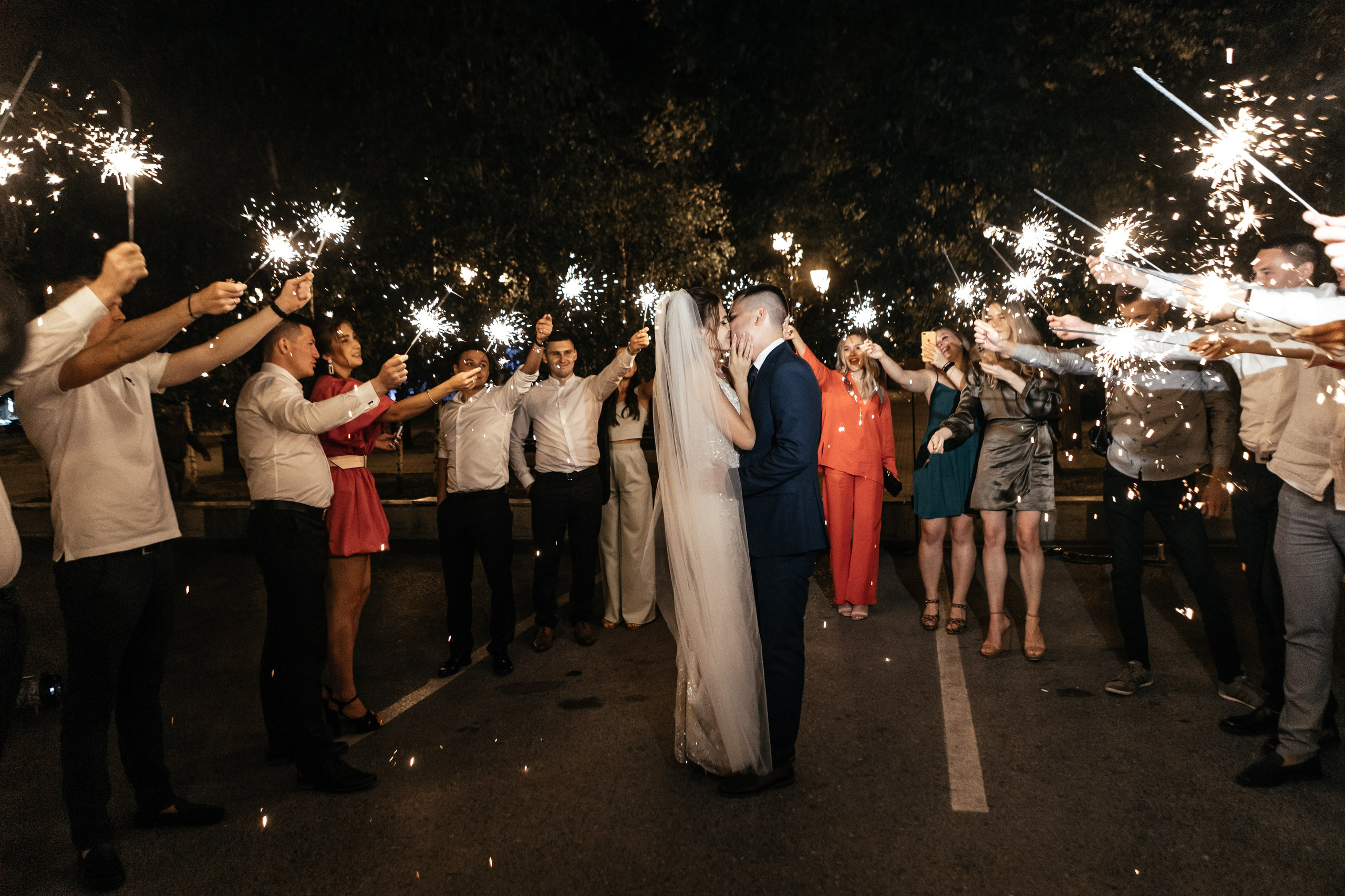 Свадебный фотограф Уфа — Руслан ГабдлисламовЖивые эмоции, красивые кадры, воспоминания на всю жизнь.Работаю по всей Республике Башкортоста. Свадебный фотограф Уфа Руслан Габдлисламов