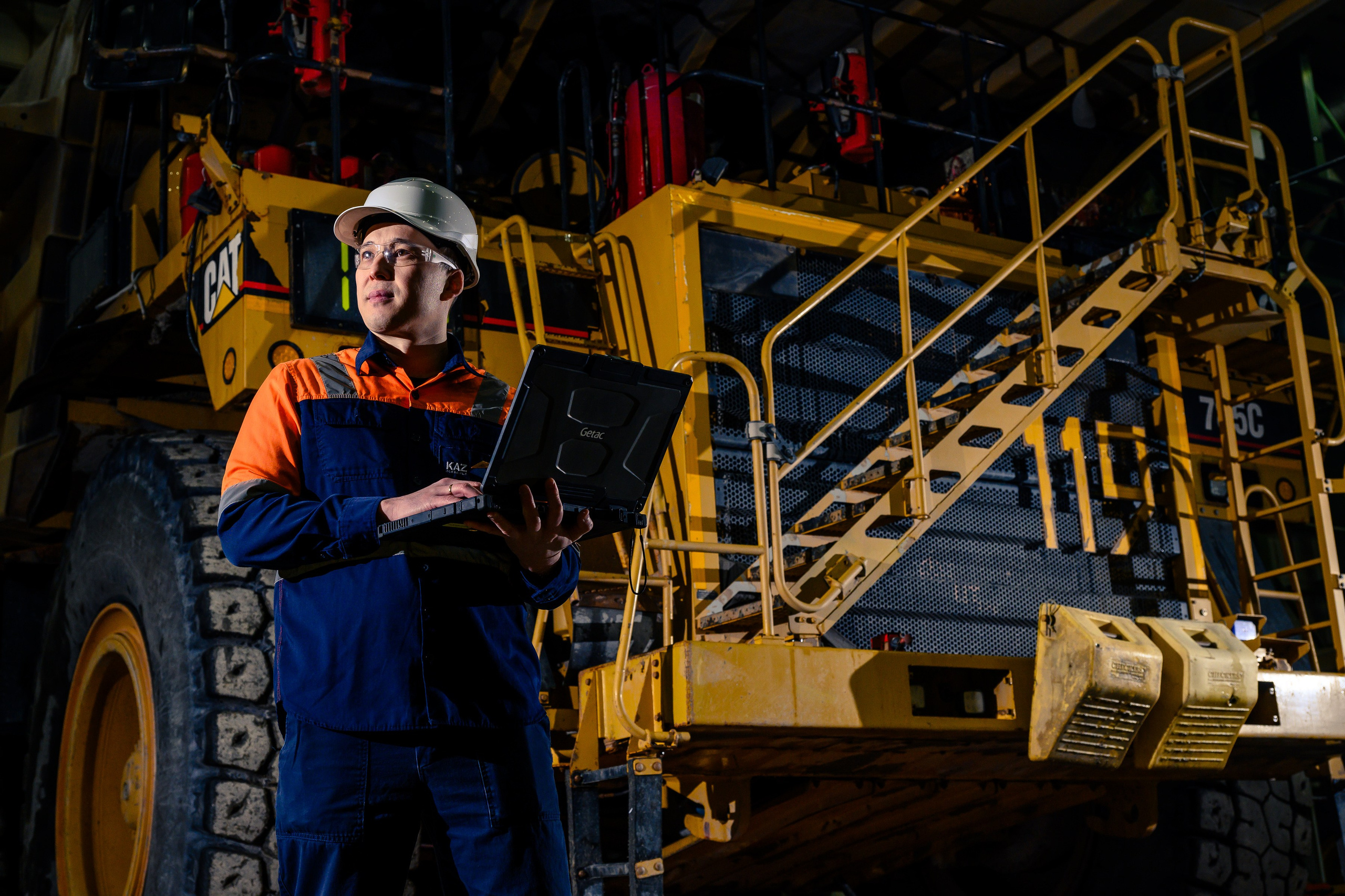 Промышленная съемка. Профессиональный фотограф в Алматы Влад Семёнов