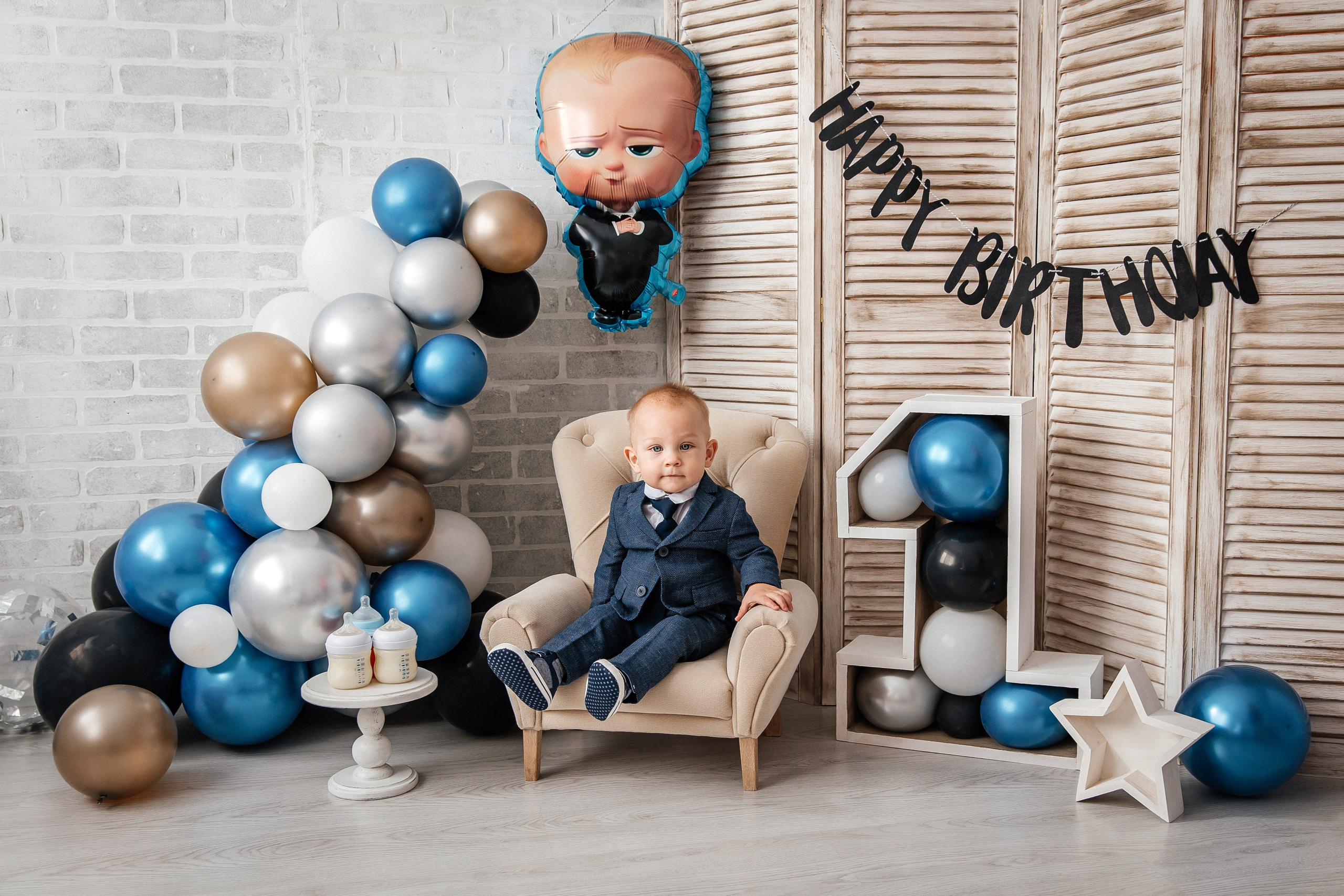 С шарами. Детский фотограф, выпускные альбомы в Нижнем Новгороде Бодягина Мария