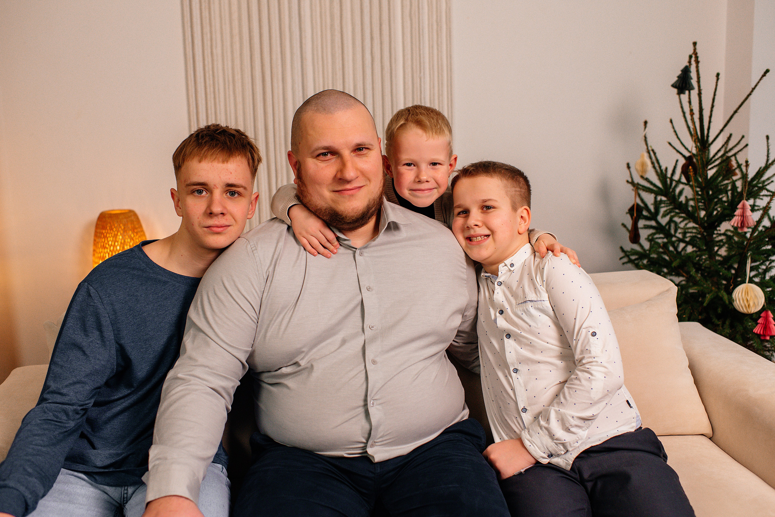 Большая семья Вероники. Марта Корженко — фотограф, контент фотограф, визуализатор бренда