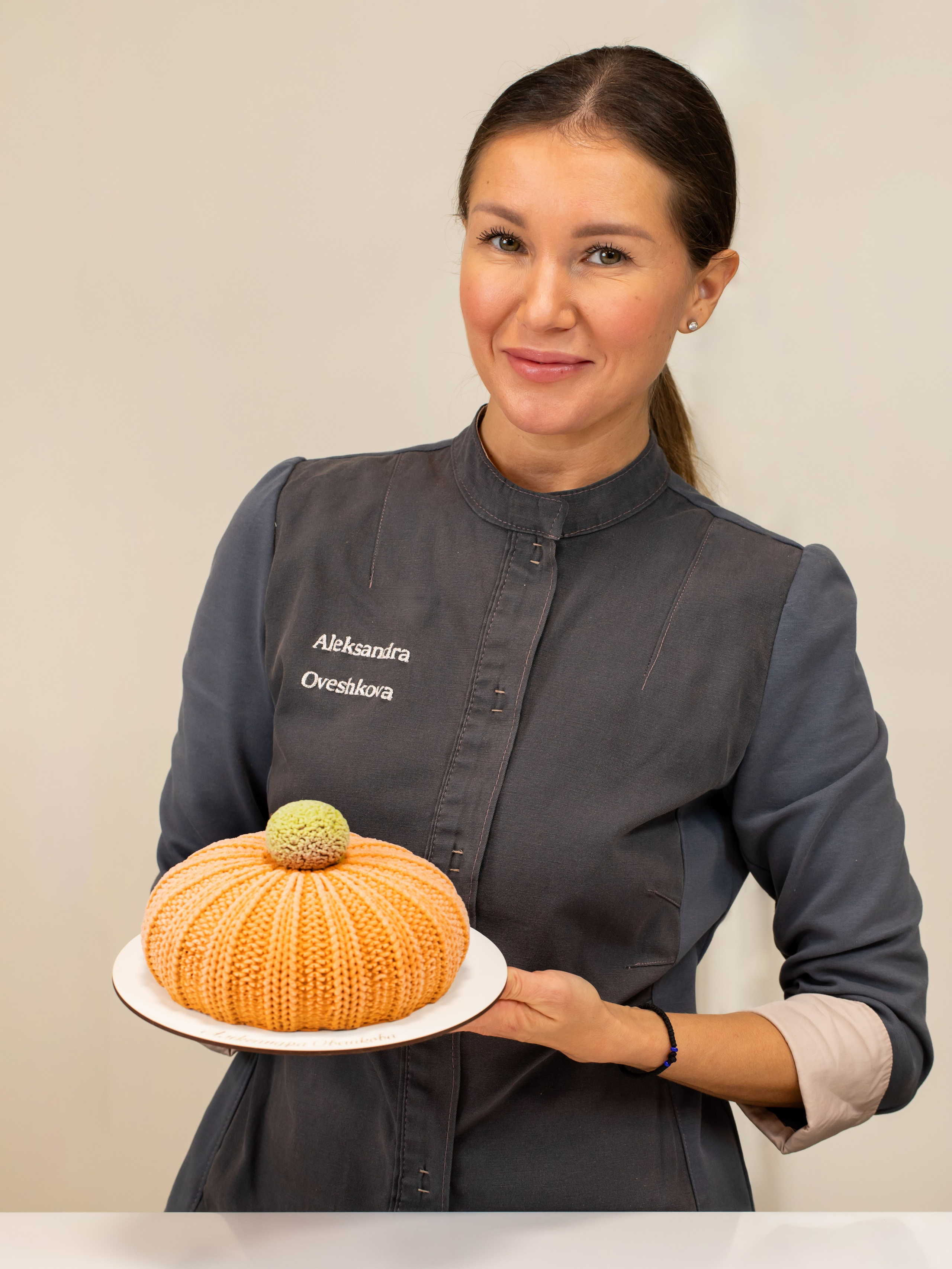 Cake pro кондитеры. Фудфотограф, фудстилист и сет дизайнер в Москве Алена Синицына