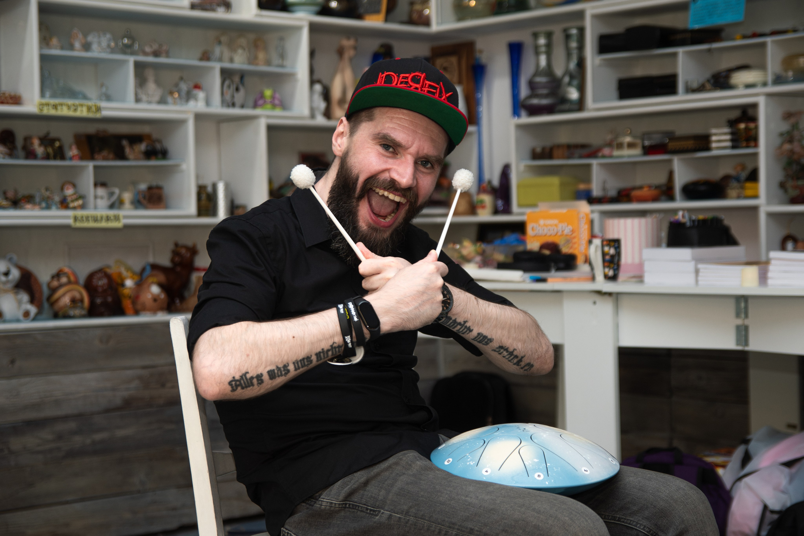 Творческий вечер автофикшн-книги Оли Черных «Абдоминально». Репортажный фотограф в Москве Legiodot