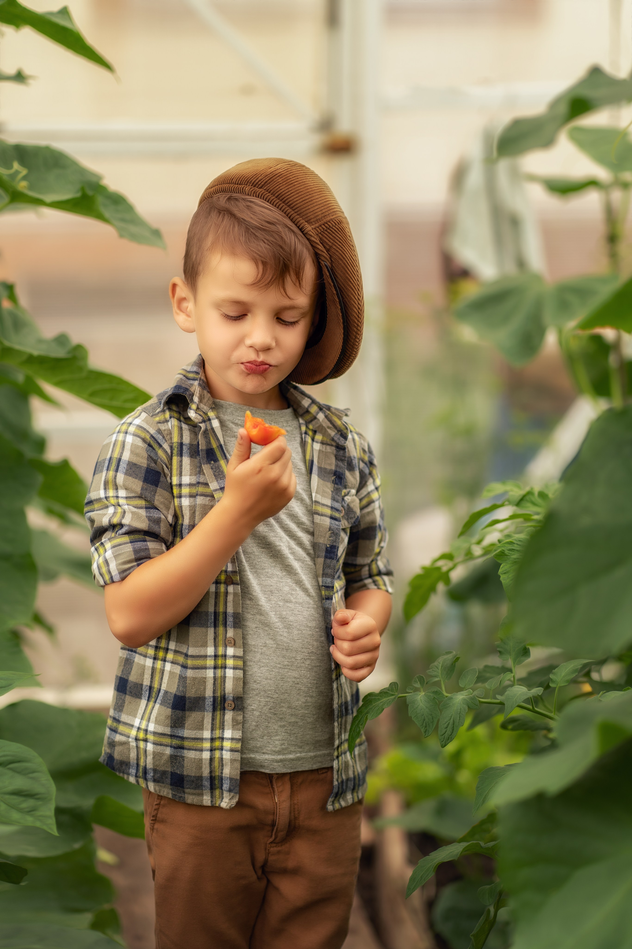 Фотоистория «В теплице». Семейный и детский фотограф Фрязино, Щелково Юлия Март