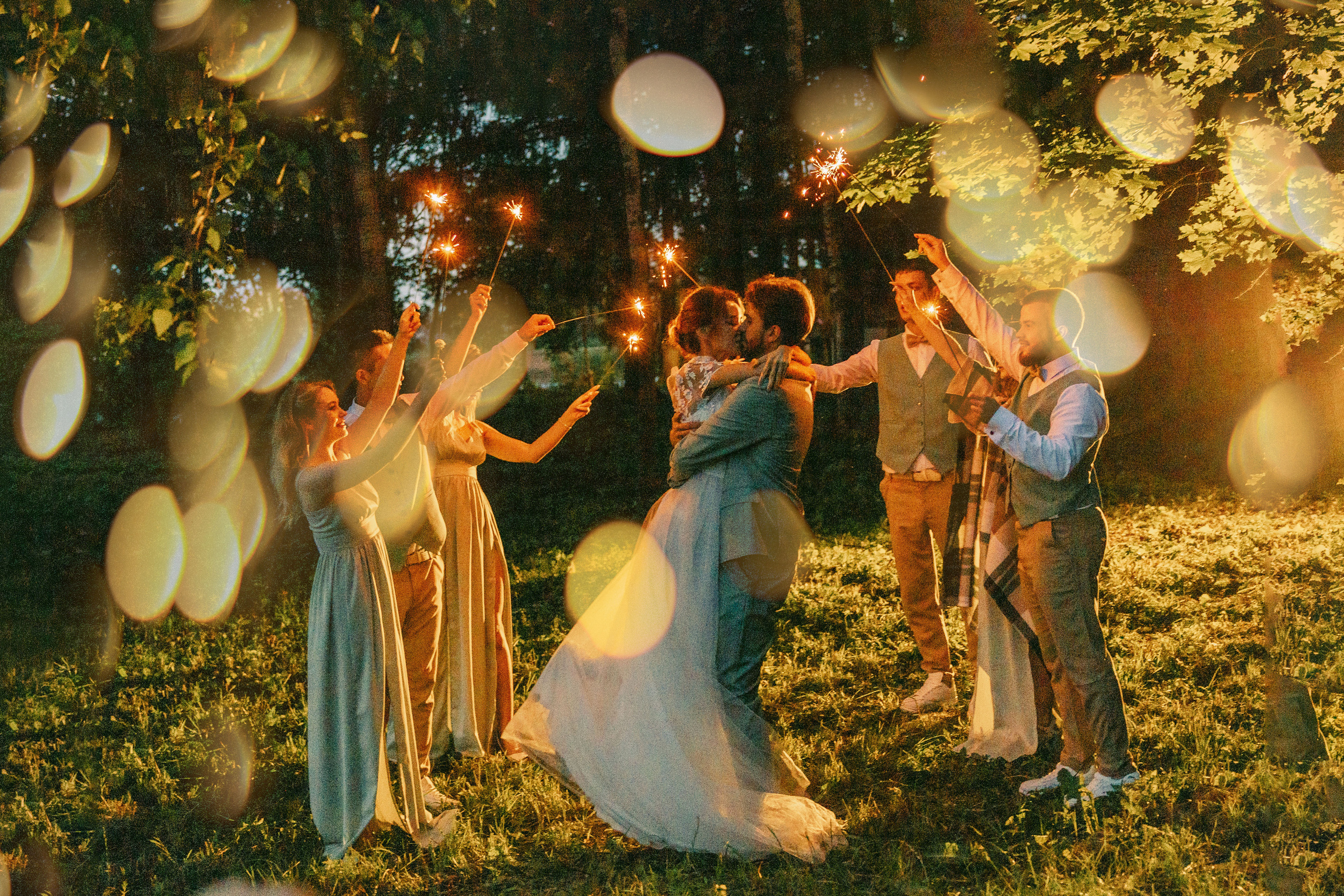 Свадьба в лесу. Репортажный и студийный фотограф в Москве — Софи