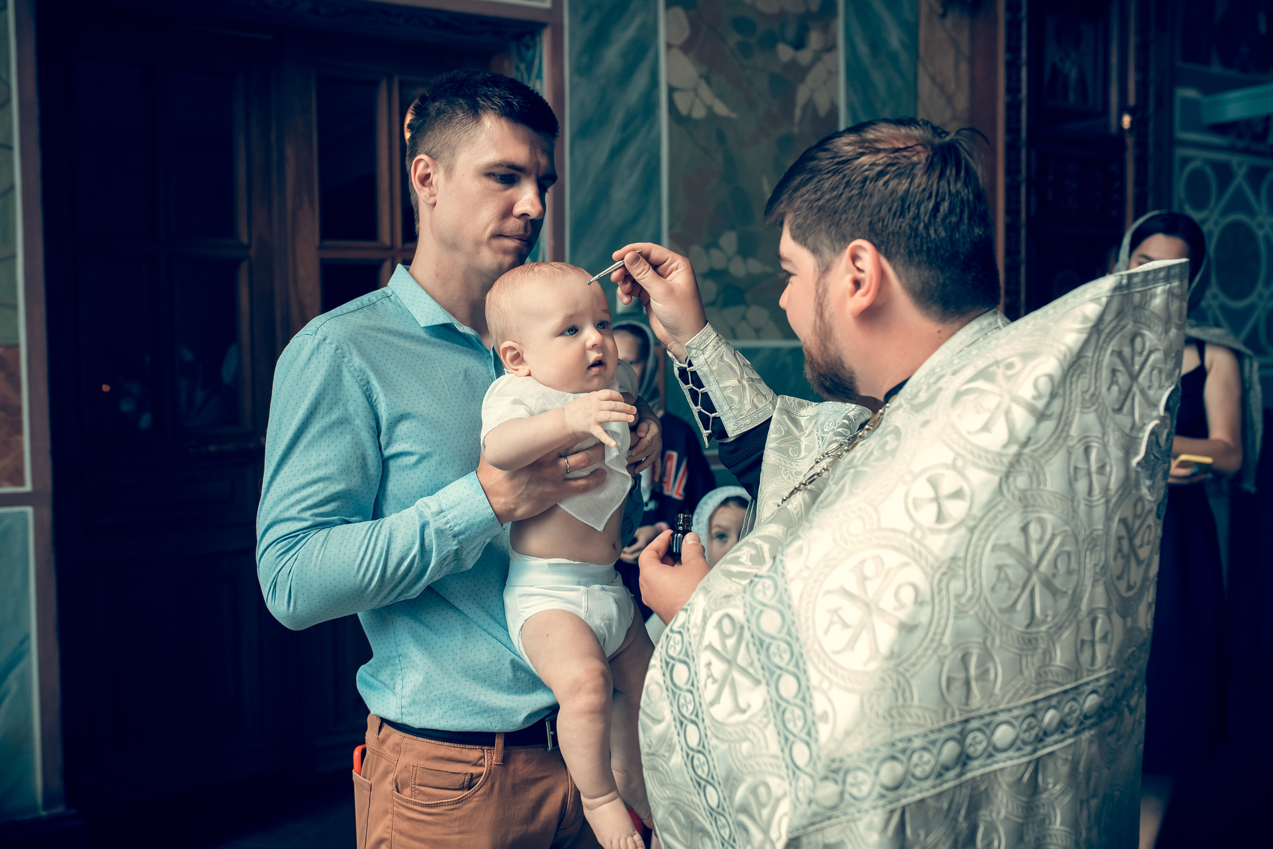 Крещение младенца Степана в Соборе Александра Невского. Екатерина Крапивина фотограф церковных Таинств в Нижний Новгороде