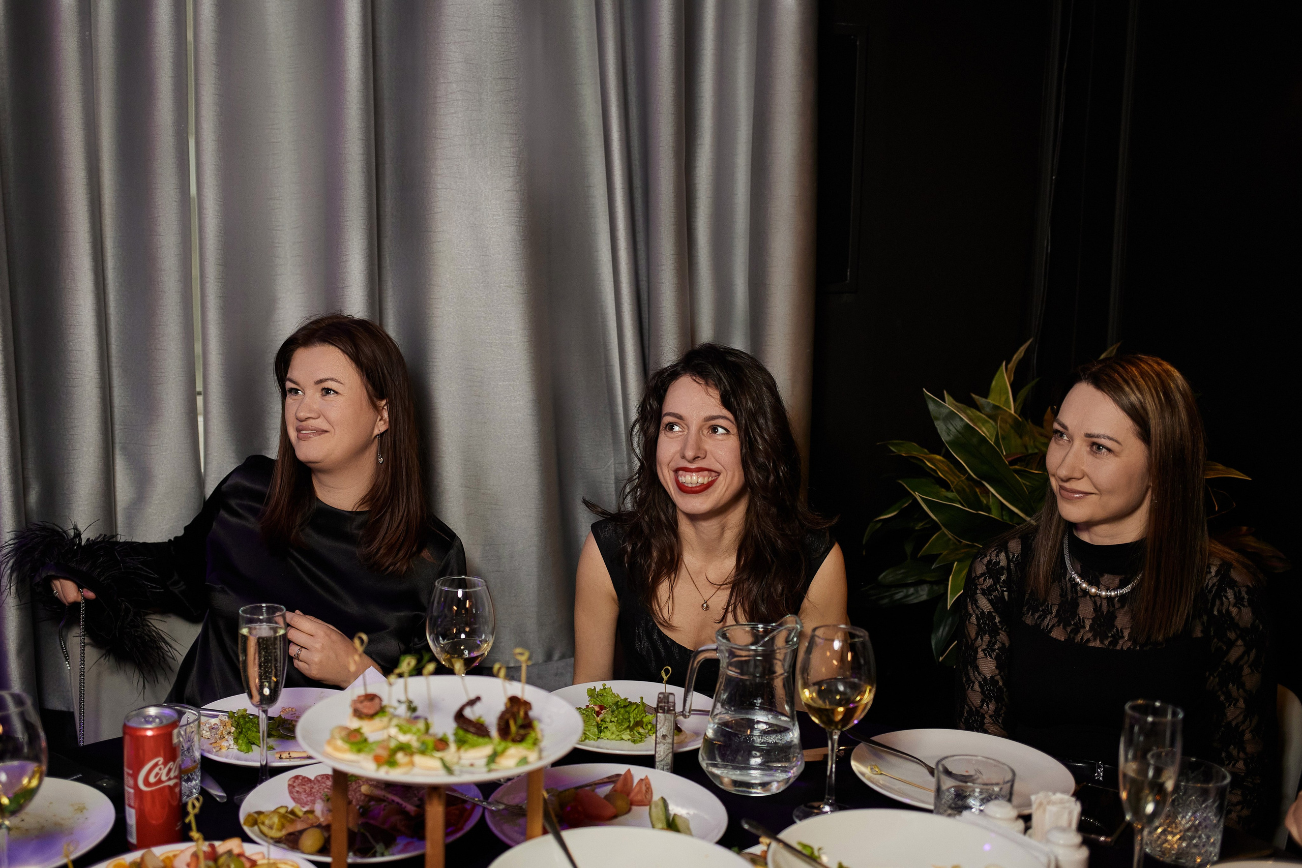 Catch. Свадебная, репортажная фотосъемка и видеосъемка в Минске. Илья и Юлия Ширмановы. Фотограф | Видеограф | Минск