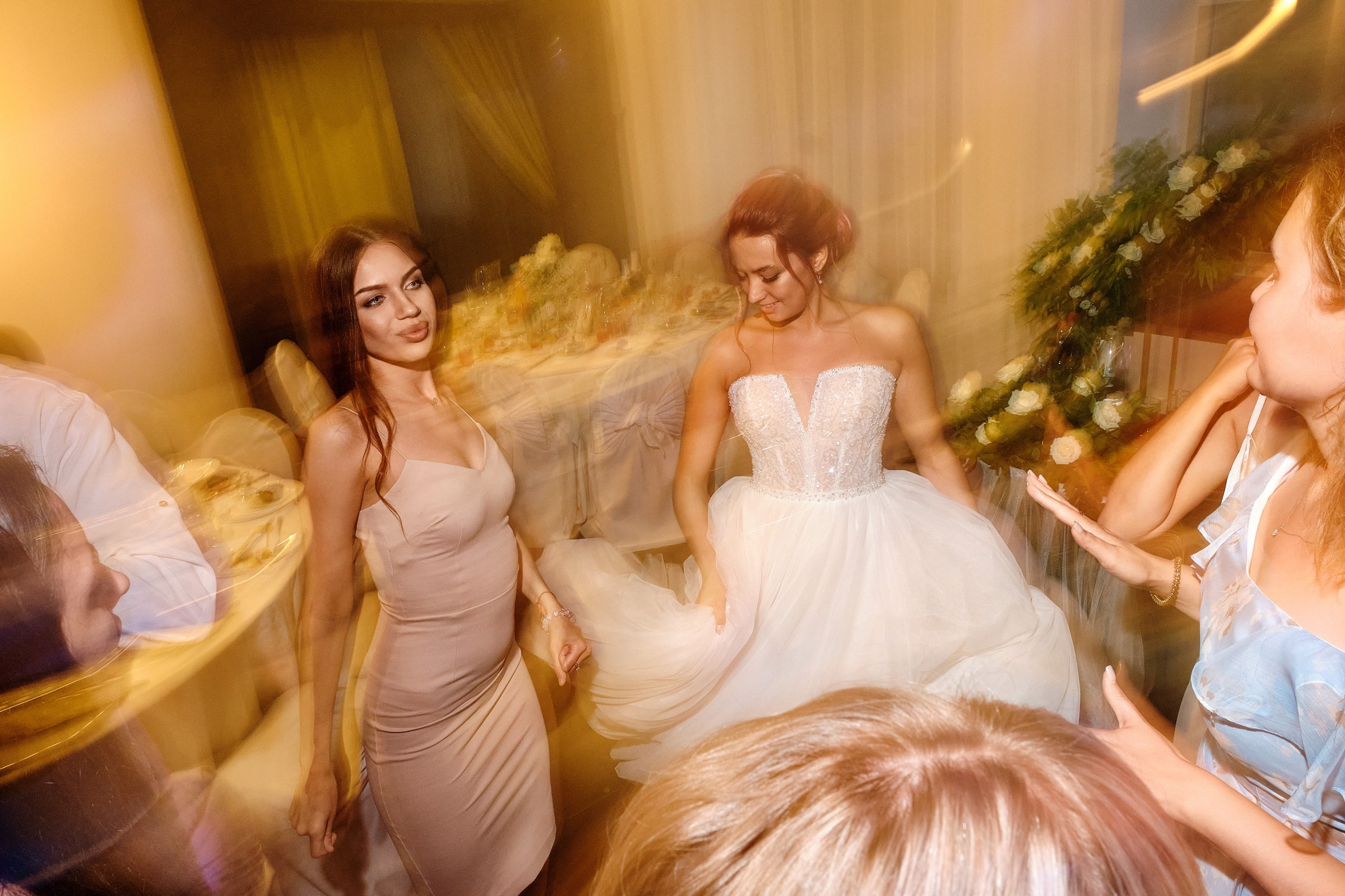 Дмитрий и Влада. Профессиональный фотограф в Екатеринбурге Юра Сахар