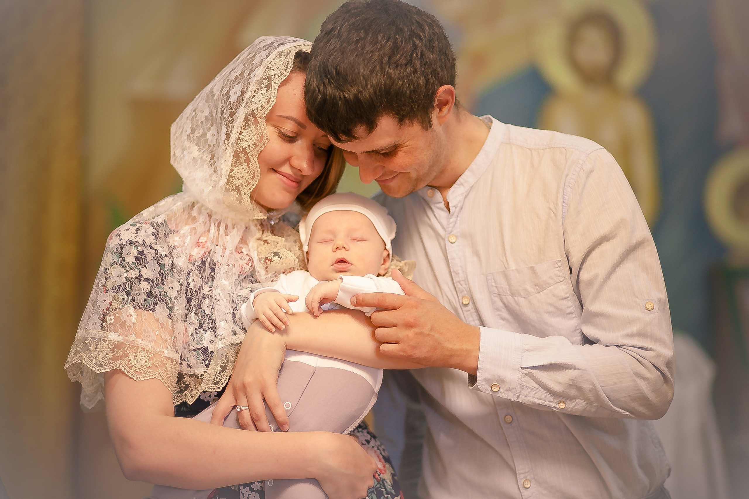 С Крёстными и родными. Фотограф Крещения, а также семейный и детский фотограф в Оренбурге