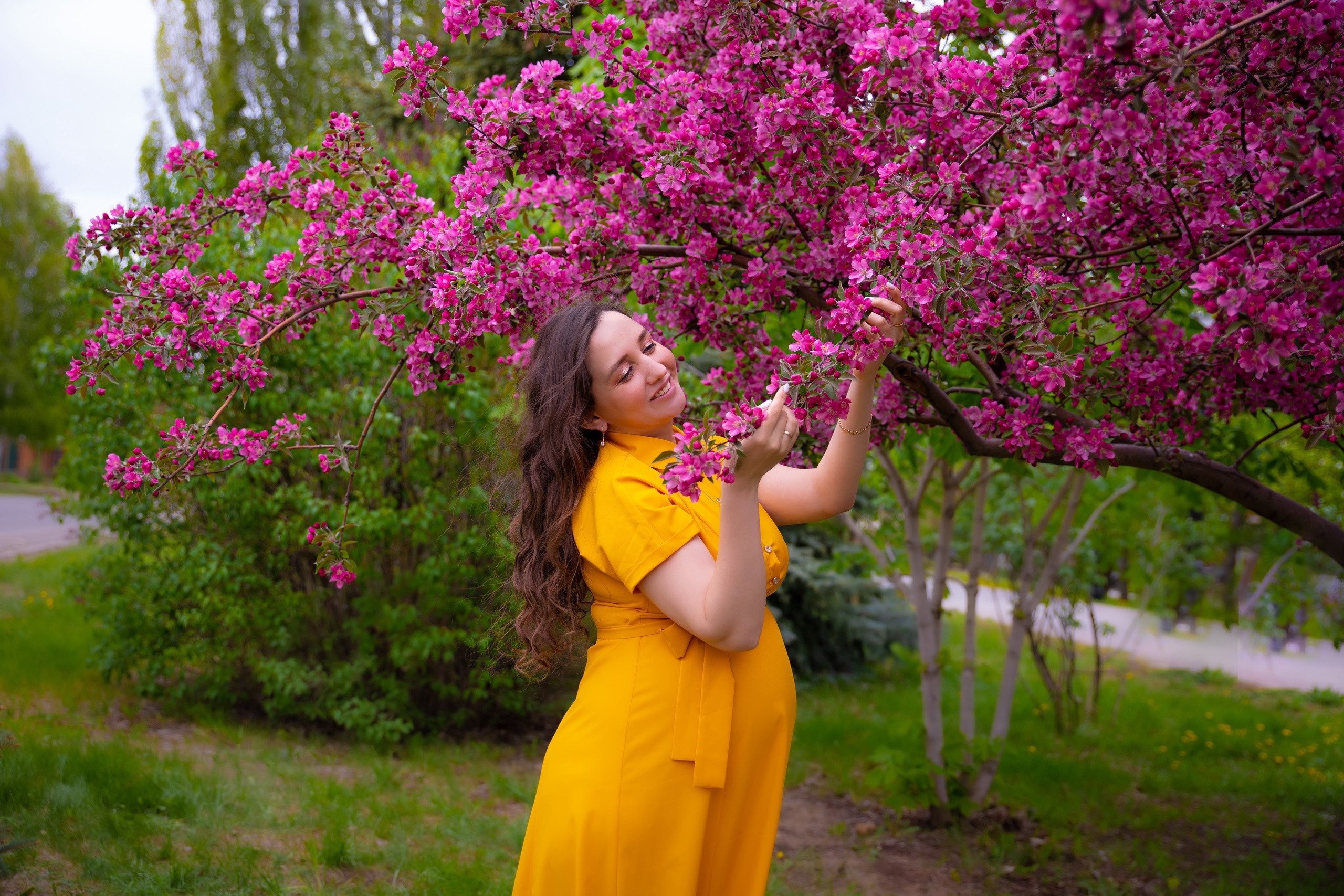 Цветущие сады. Фотограф Крещения, а также семейный и детский фотограф в Оренбурге