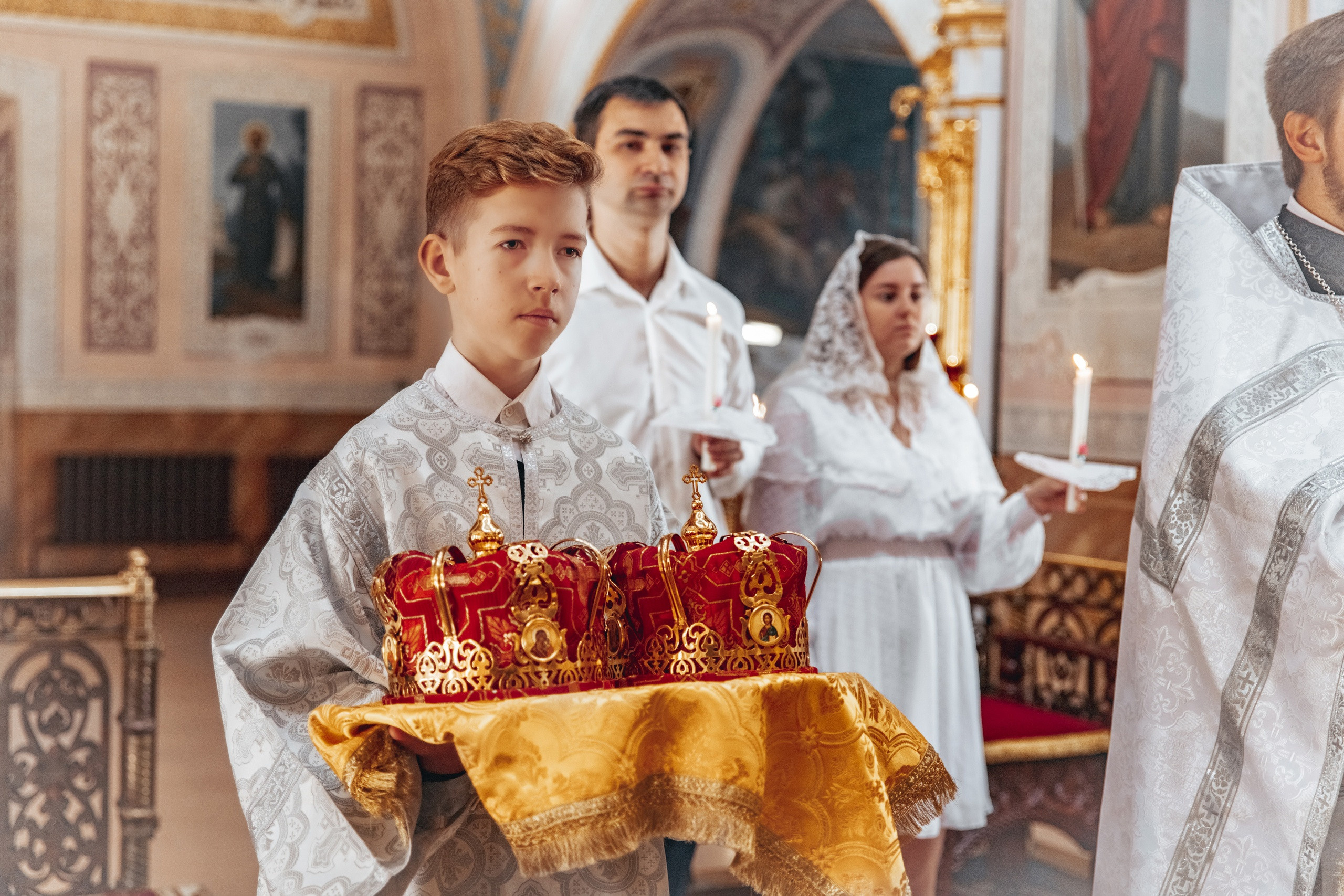 Венчание. Фотограф Крещения, а также семейный и детский фотограф в Оренбурге