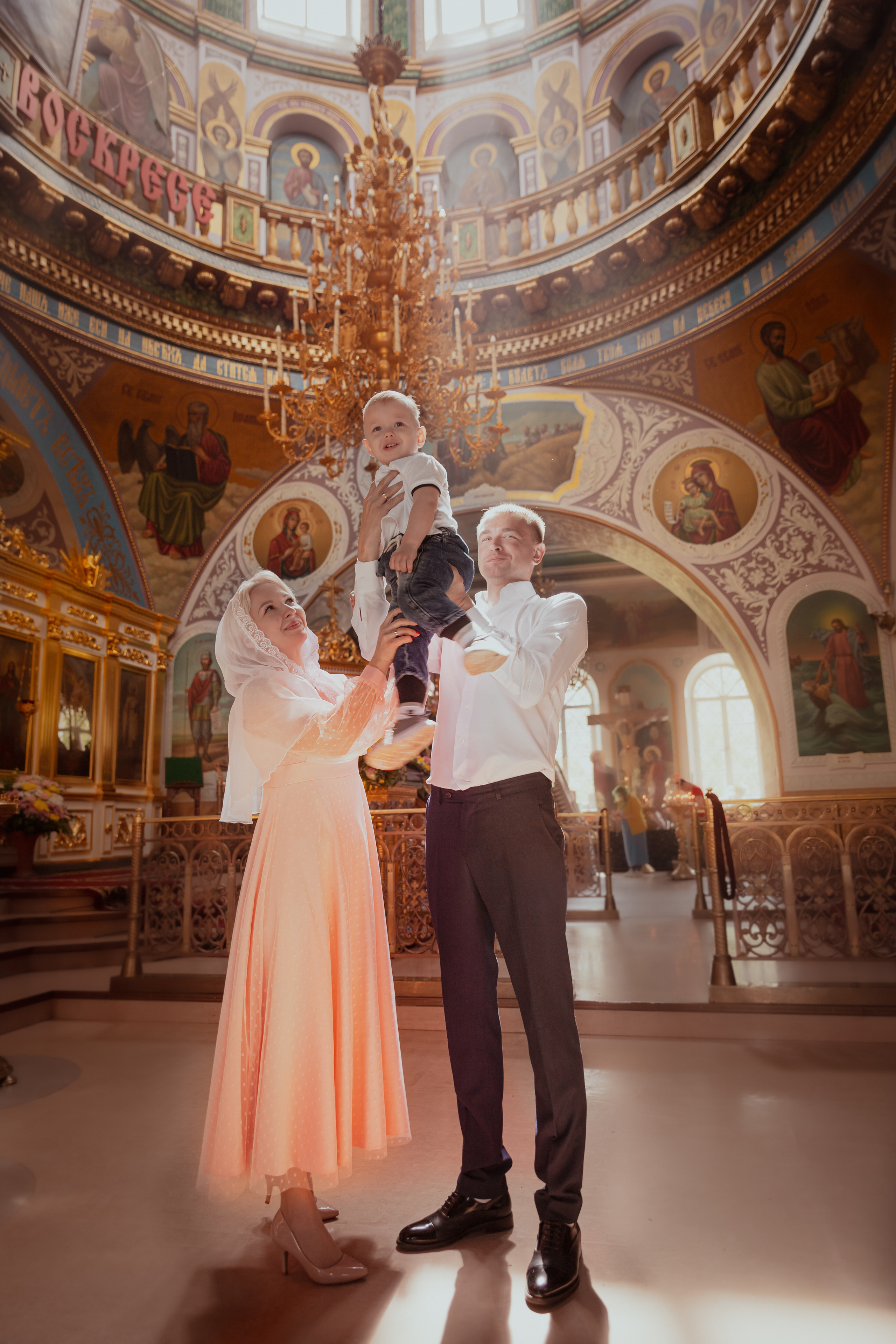 Фотограф Крещения, а также семейный и детский фотограф в Оренбурге