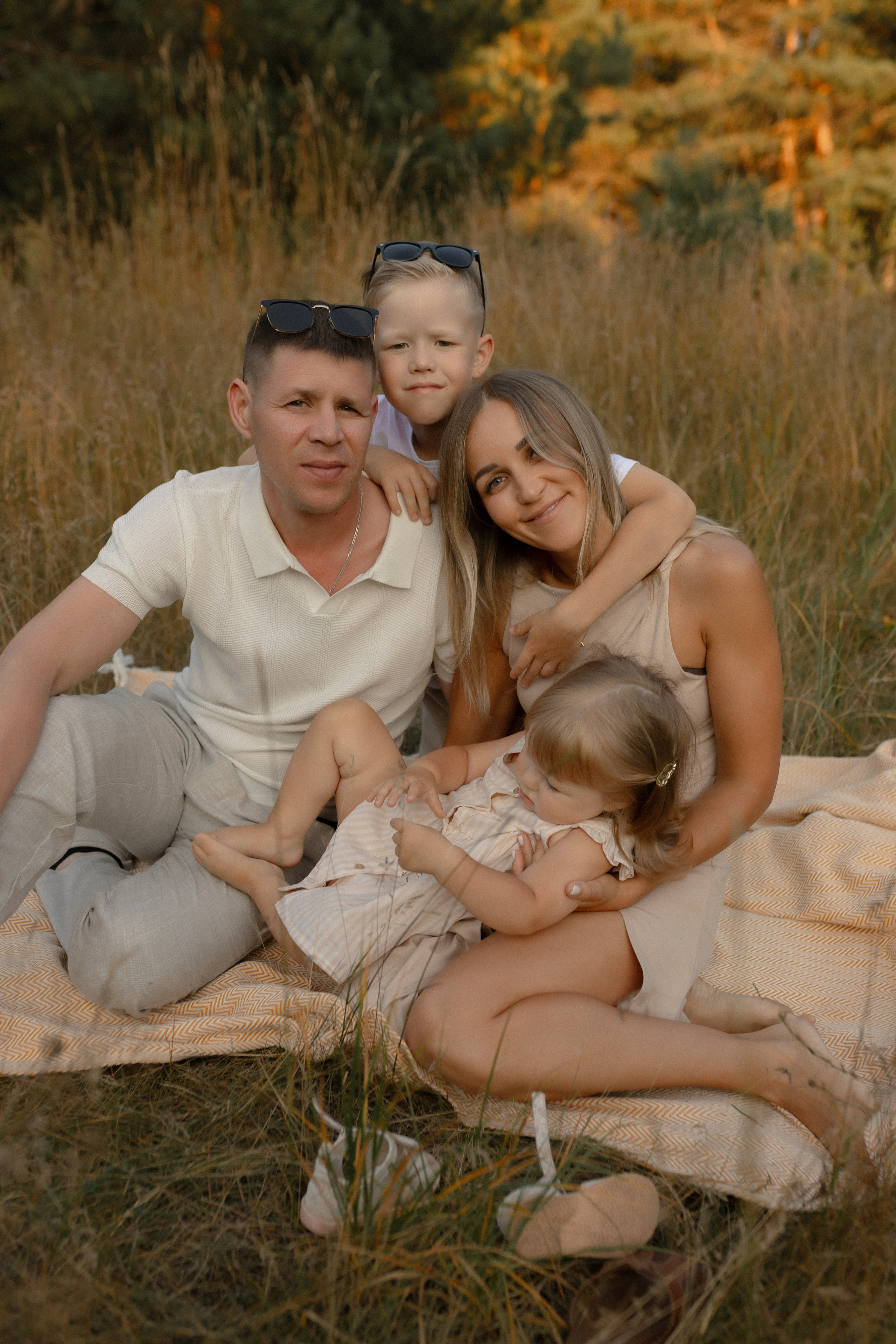 Алексей, Мария, Ваня и Варя. Фотограф Татьяна Семенова