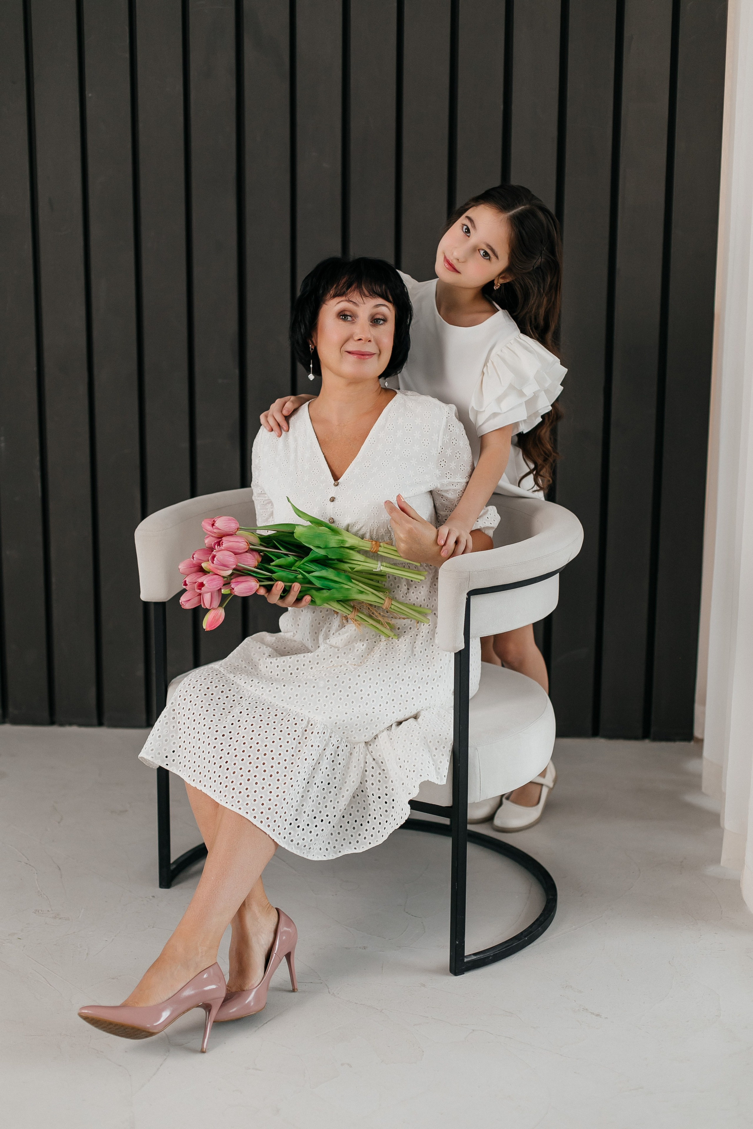 Весенняя съёмка «Мама и дочь». Яна Клещева — фотограф в Екатеринбурге