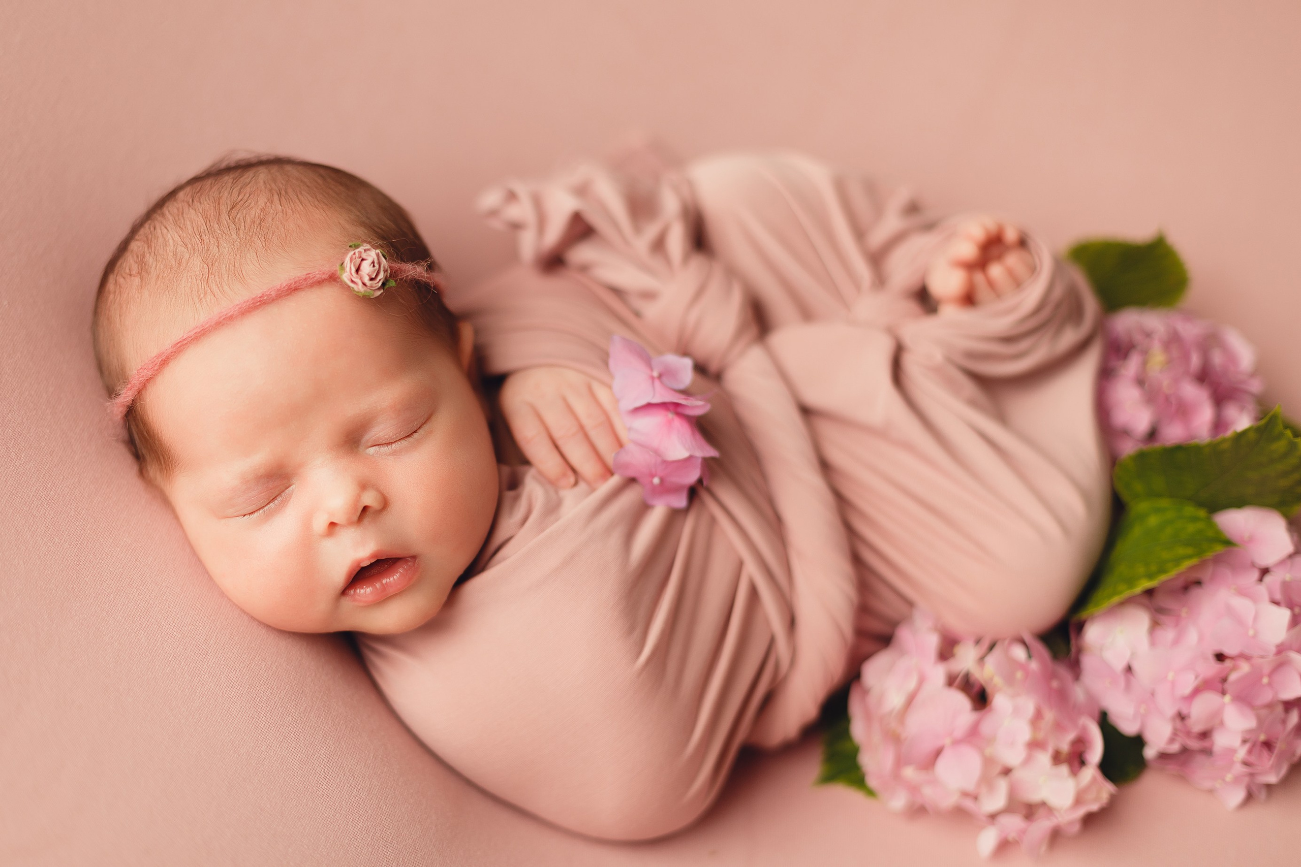 Новорожденные. Света. Профессиональная детская и семейная фотостудия в Краснодаре