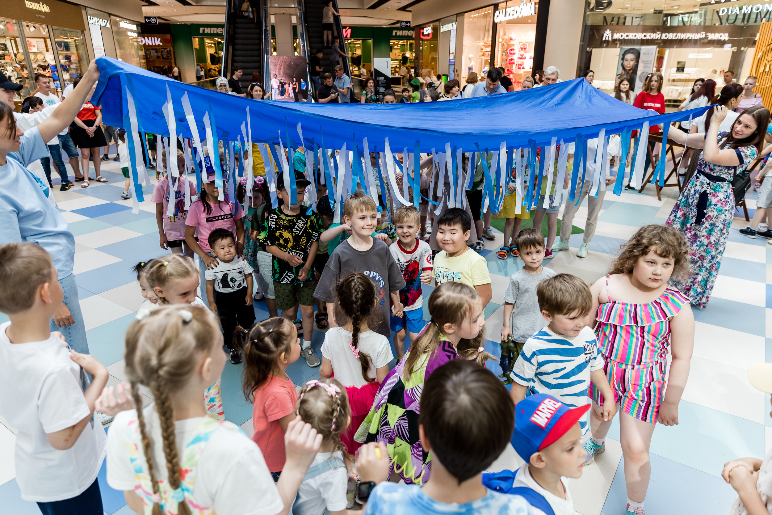 День защиты детей. Аура. Фотограф Александр Шалагин