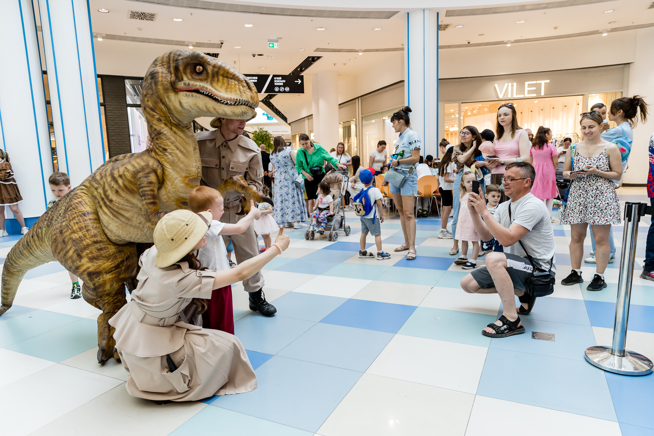 День защиты детей. Аура. Фотограф Александр Шалагин