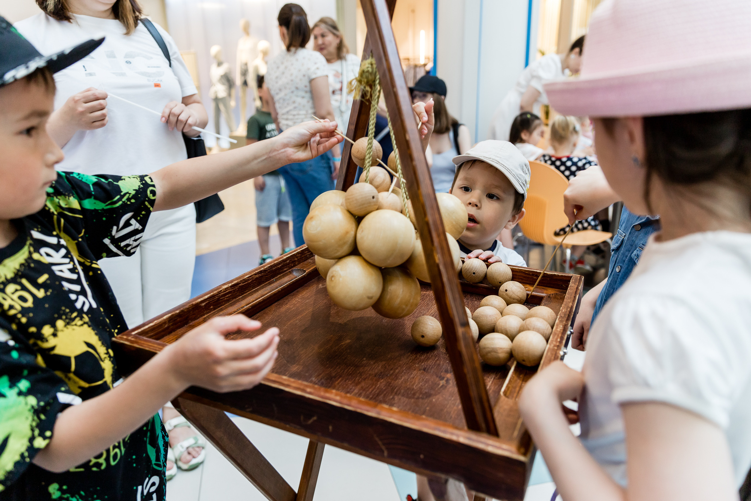 День защиты детей. Аура. Фотограф Александр Шалагин