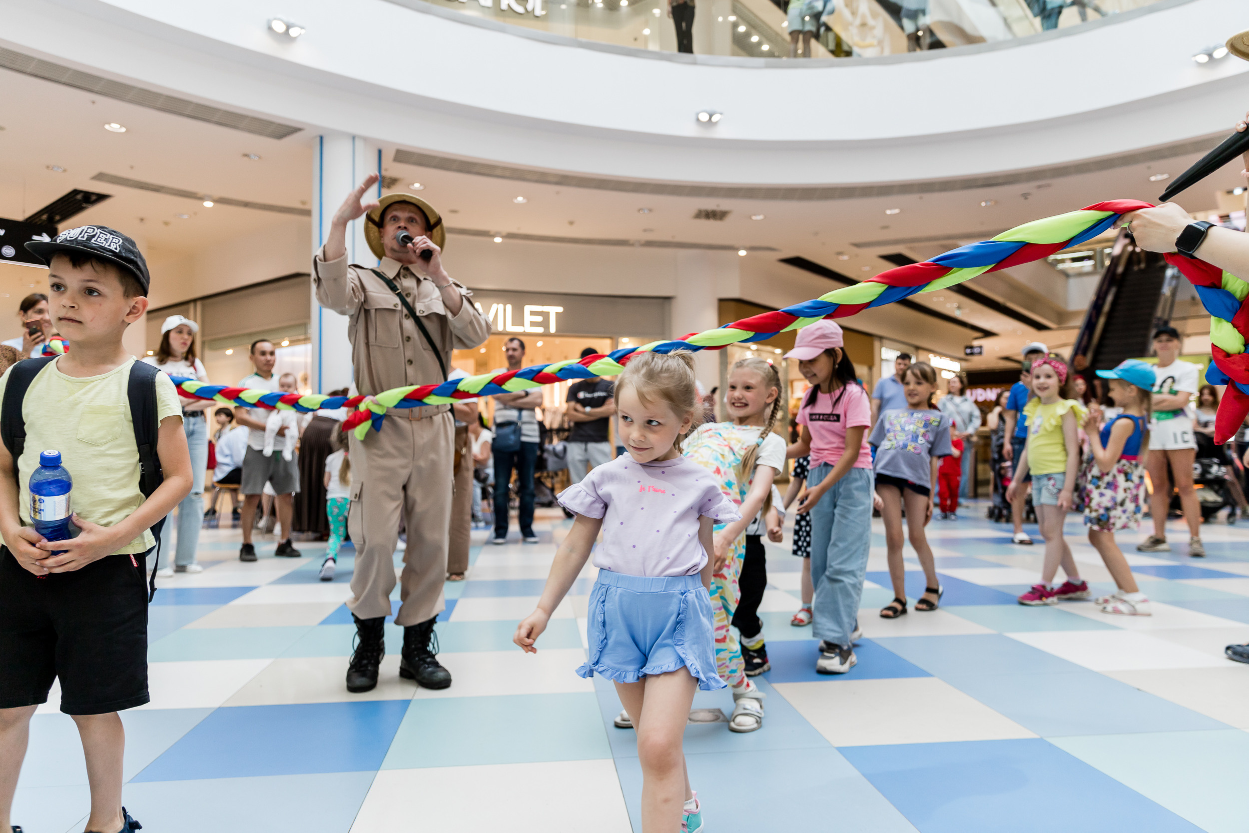 День защиты детей. Аура. Фотограф Александр Шалагин