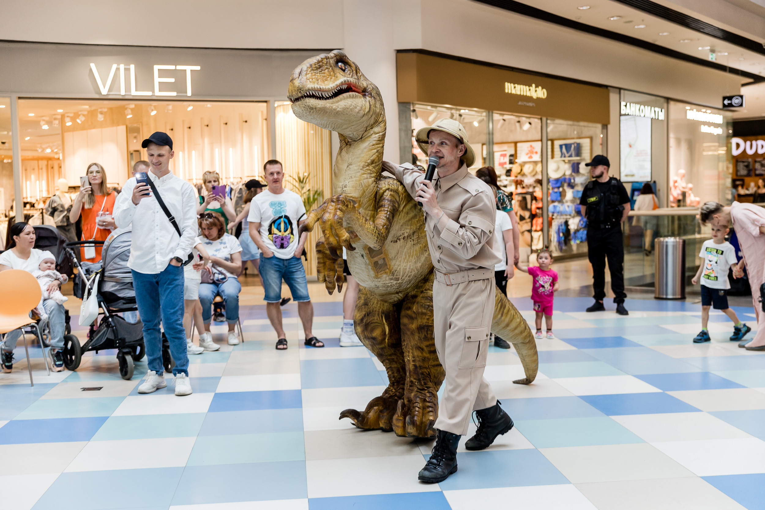 День защиты детей. Аура. Фотограф Александр Шалагин