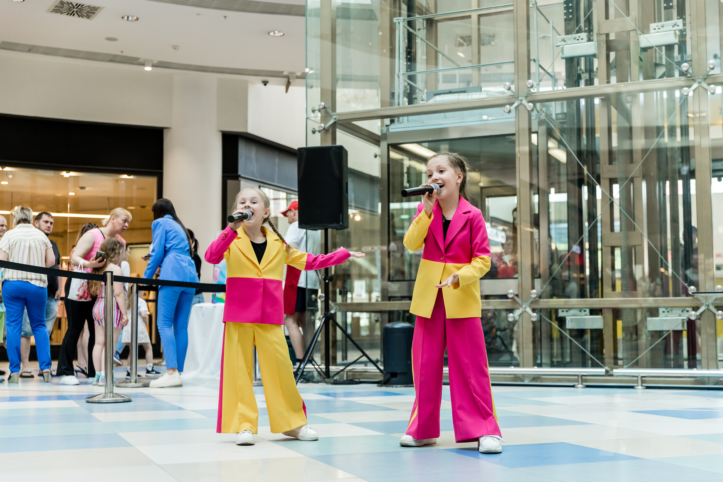 День защиты детей. Аура. Фотограф Александр Шалагин