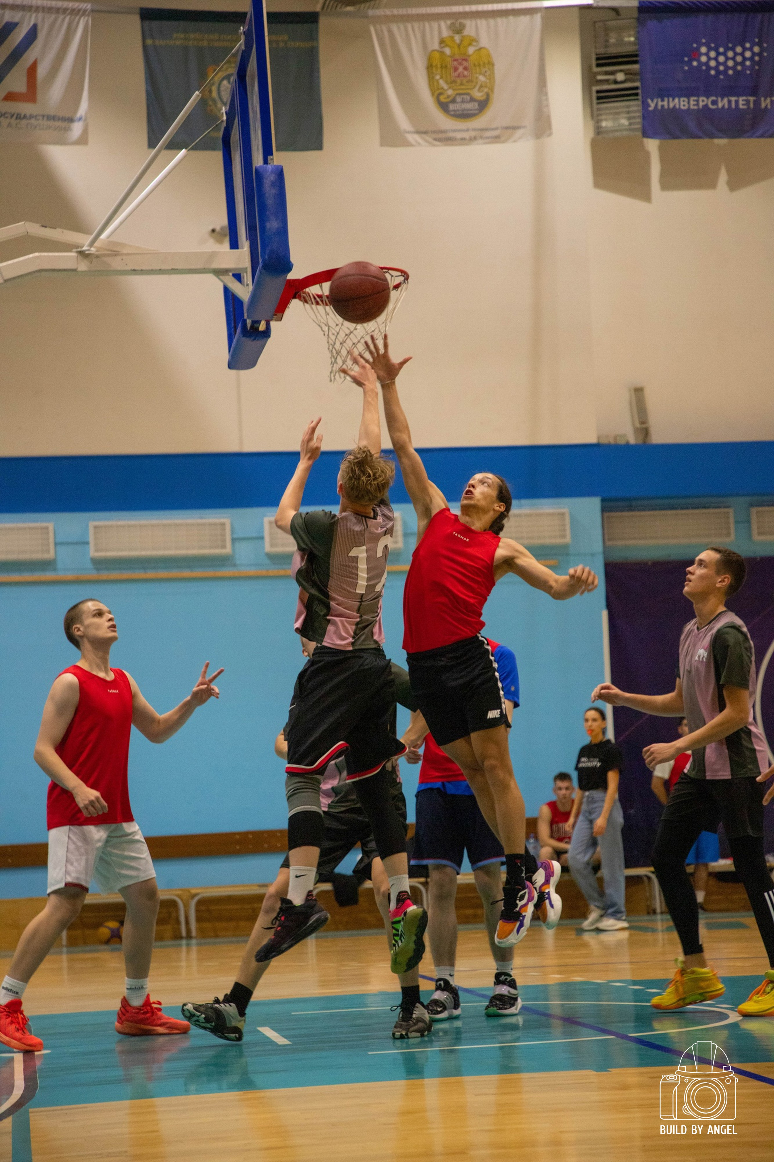 Кадры в движении. Ангелина Тамилина — репортажный фотограф в Санкт-Петербурге