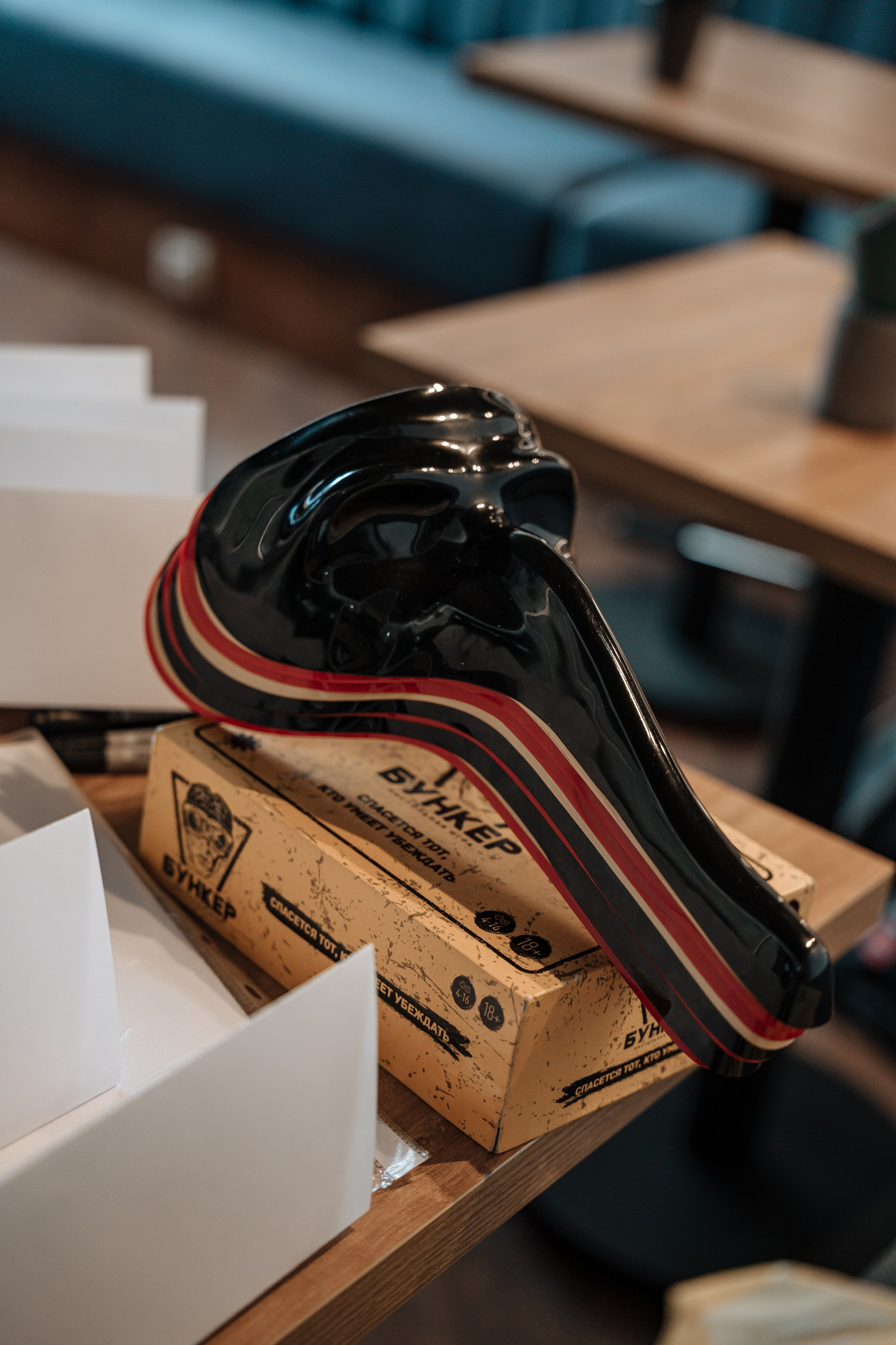 Мафия. Бар FINCH. ЖЕНСКИЙ КЛУБ LAXMI. Портретный фотограф в Санкт-Петербурге Дмитриева Наталия