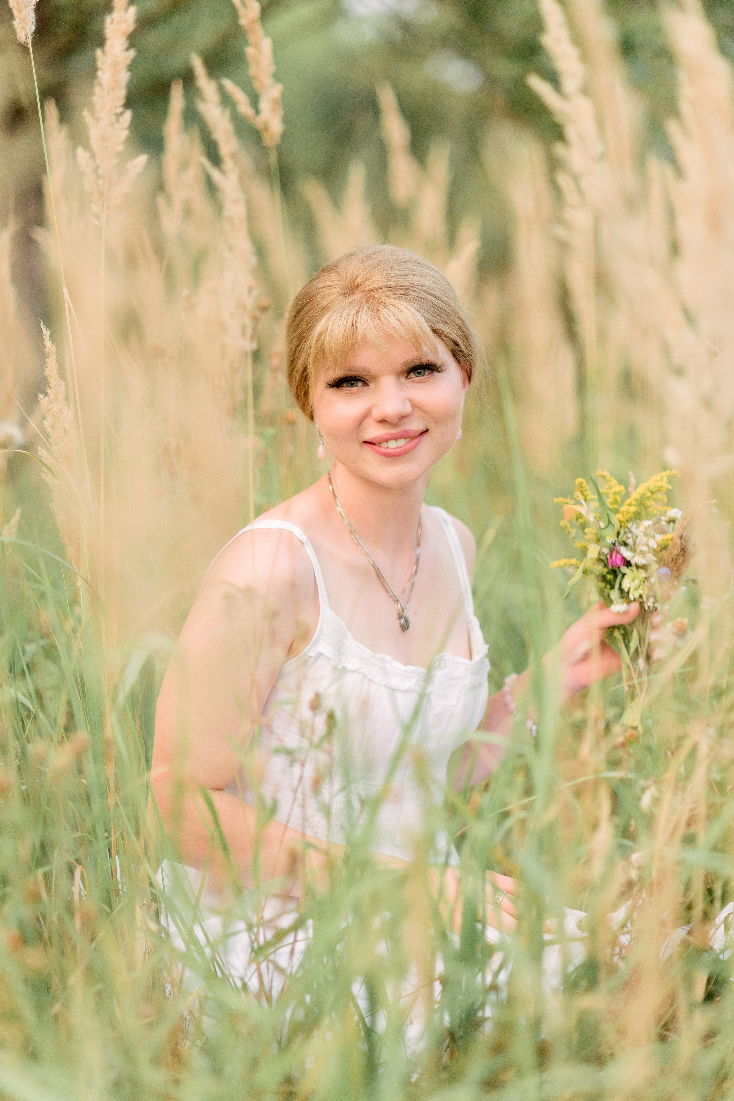 В поле. Фотограф Юлия Попова