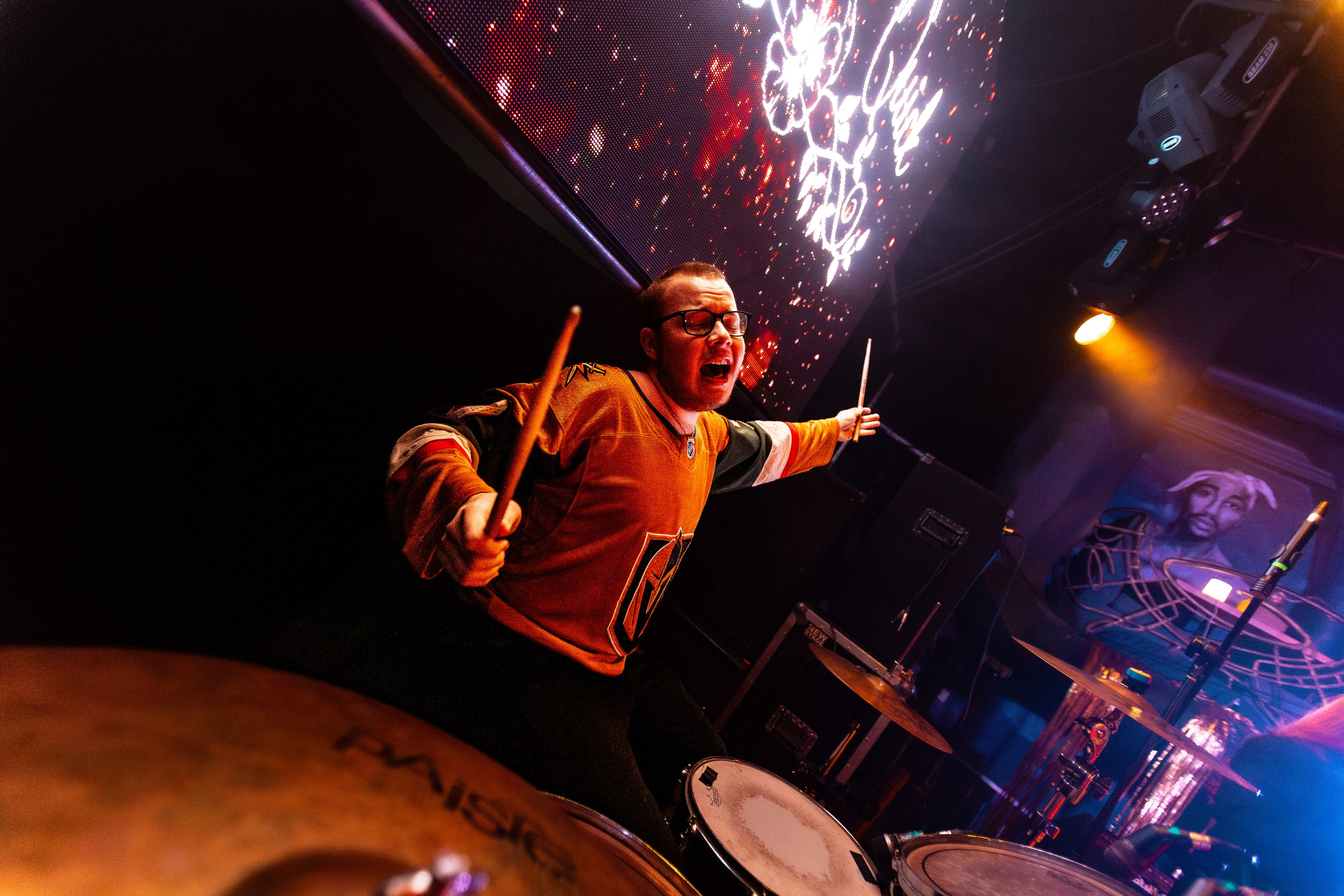 Ёлочка, гори!. Репортажный фотограф Екатеринбург | Яркий, качественный репортаж | Концерты, клубы, репортаж, праздники, корпоративы