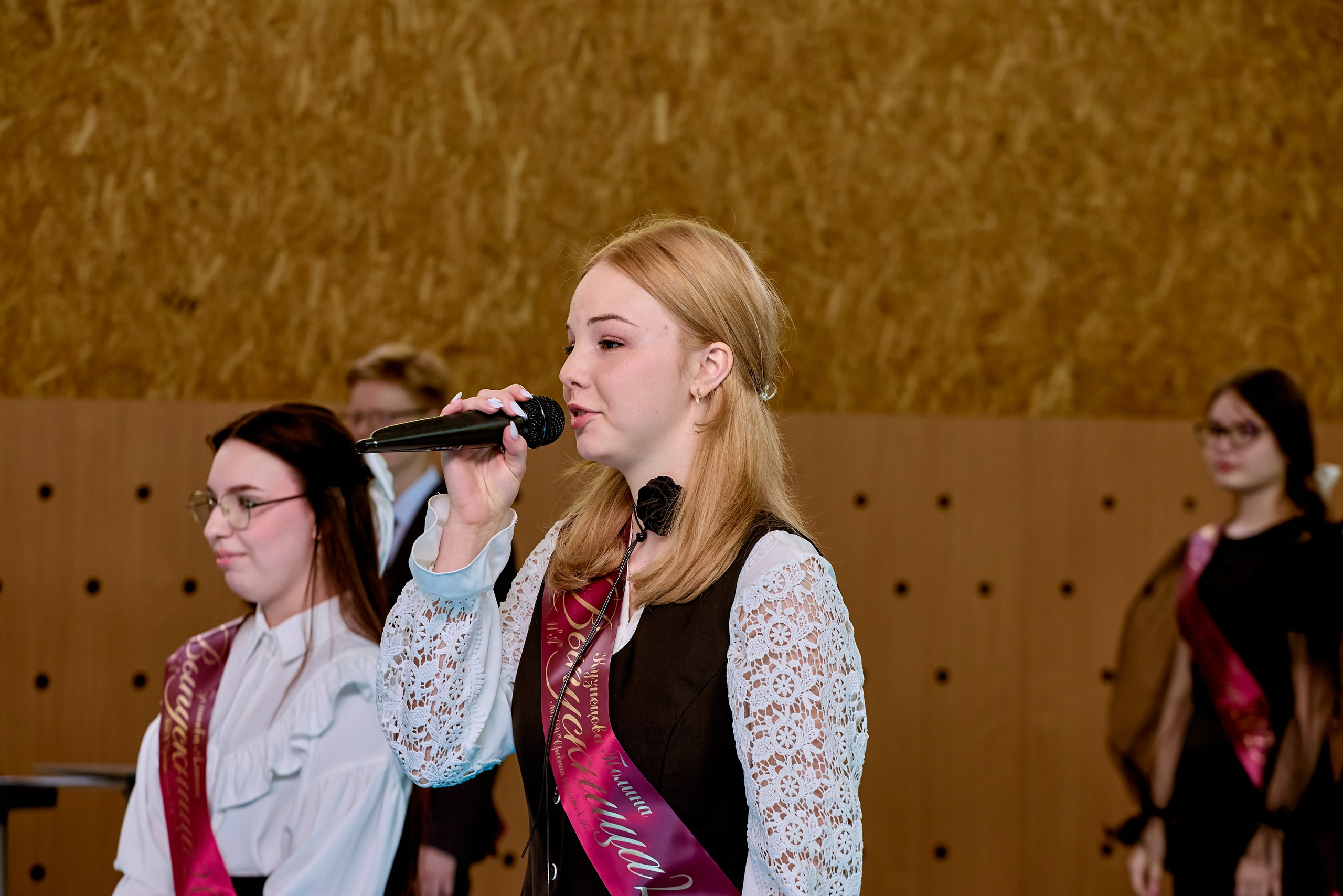 Фотографии с праздника Последнего звонка