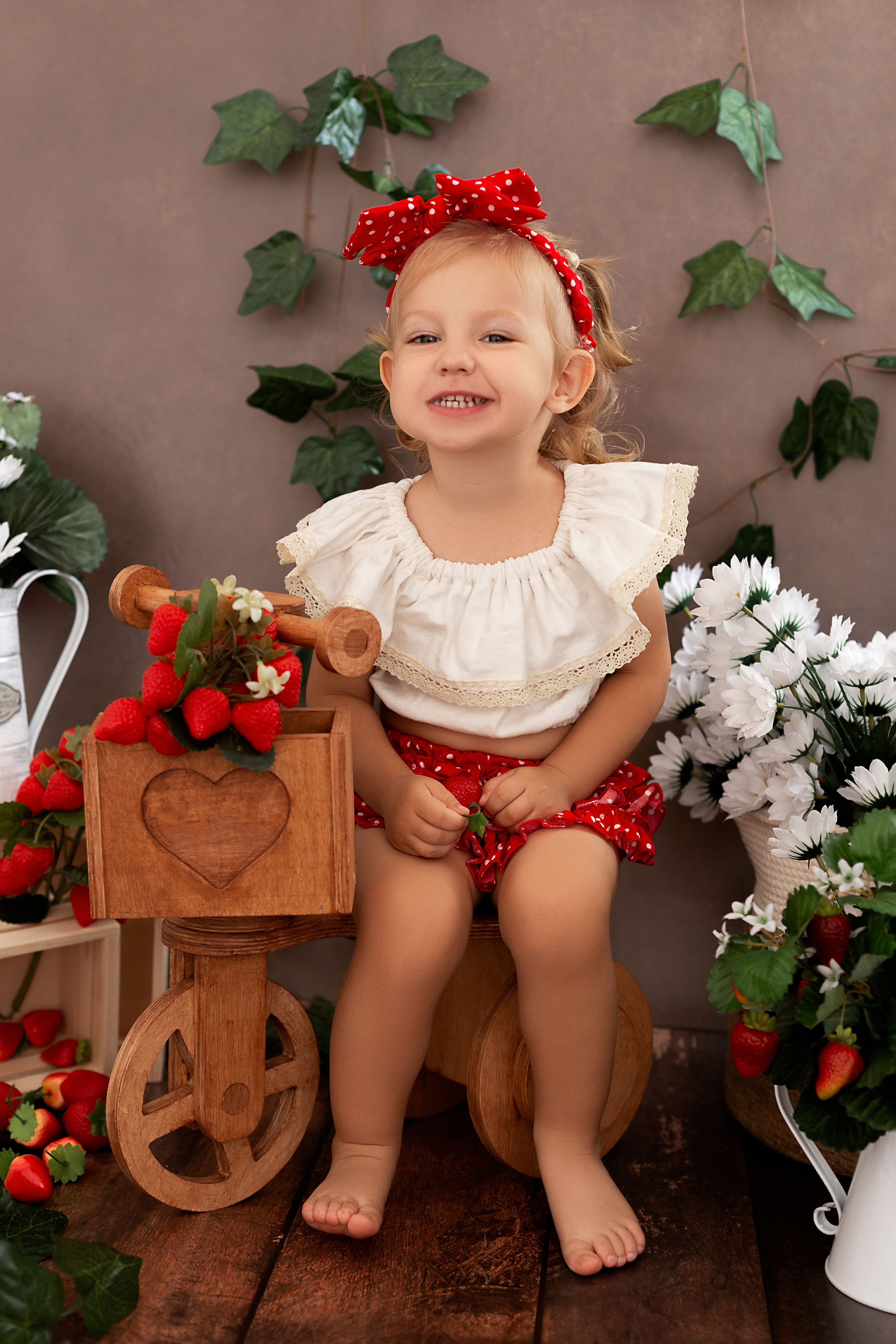 Фотопроект «клубничка». Семейный и детский фотограф в Сальске