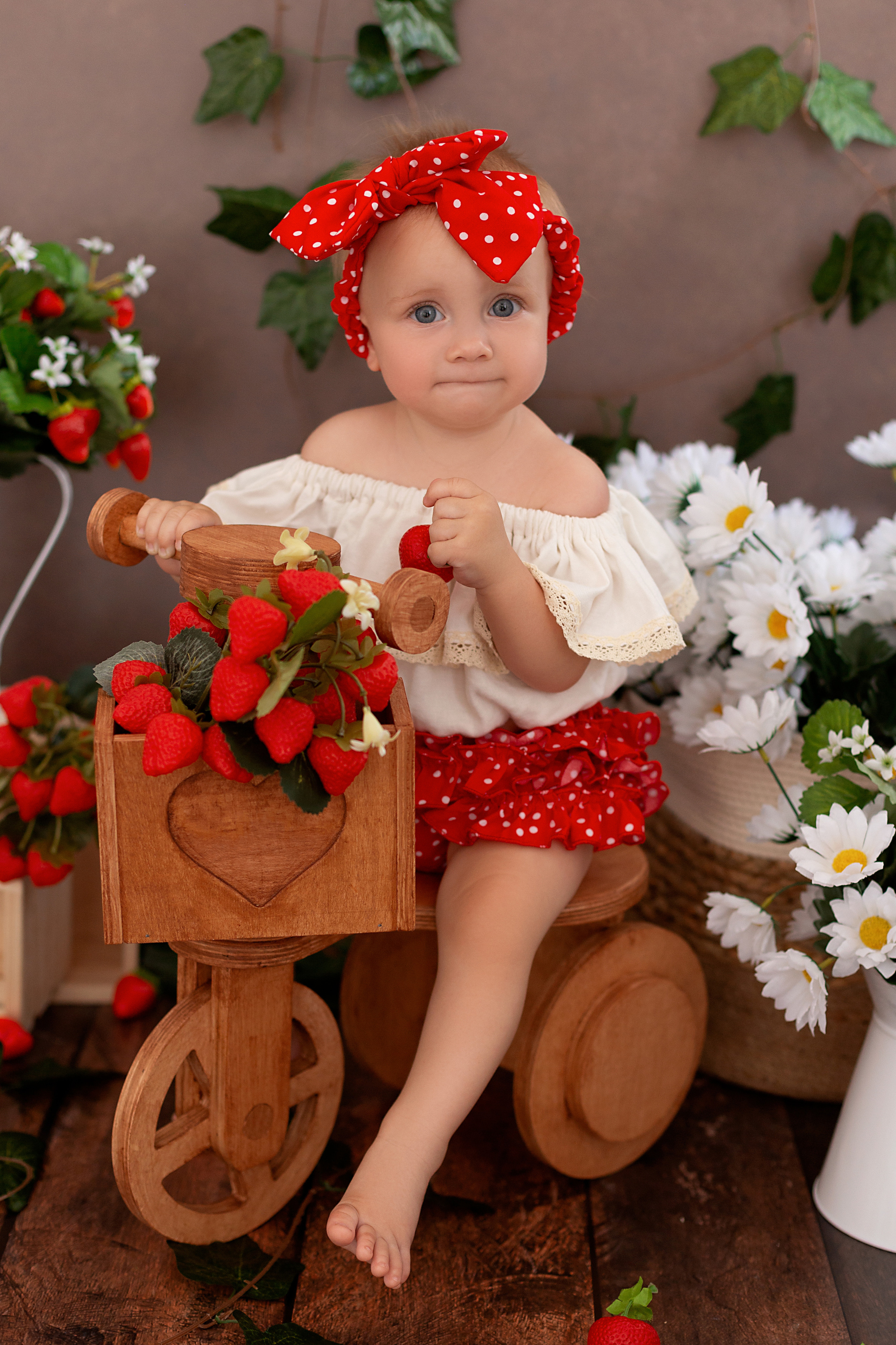 Фотопроект «клубничка». Семейный и детский фотограф в Сальске