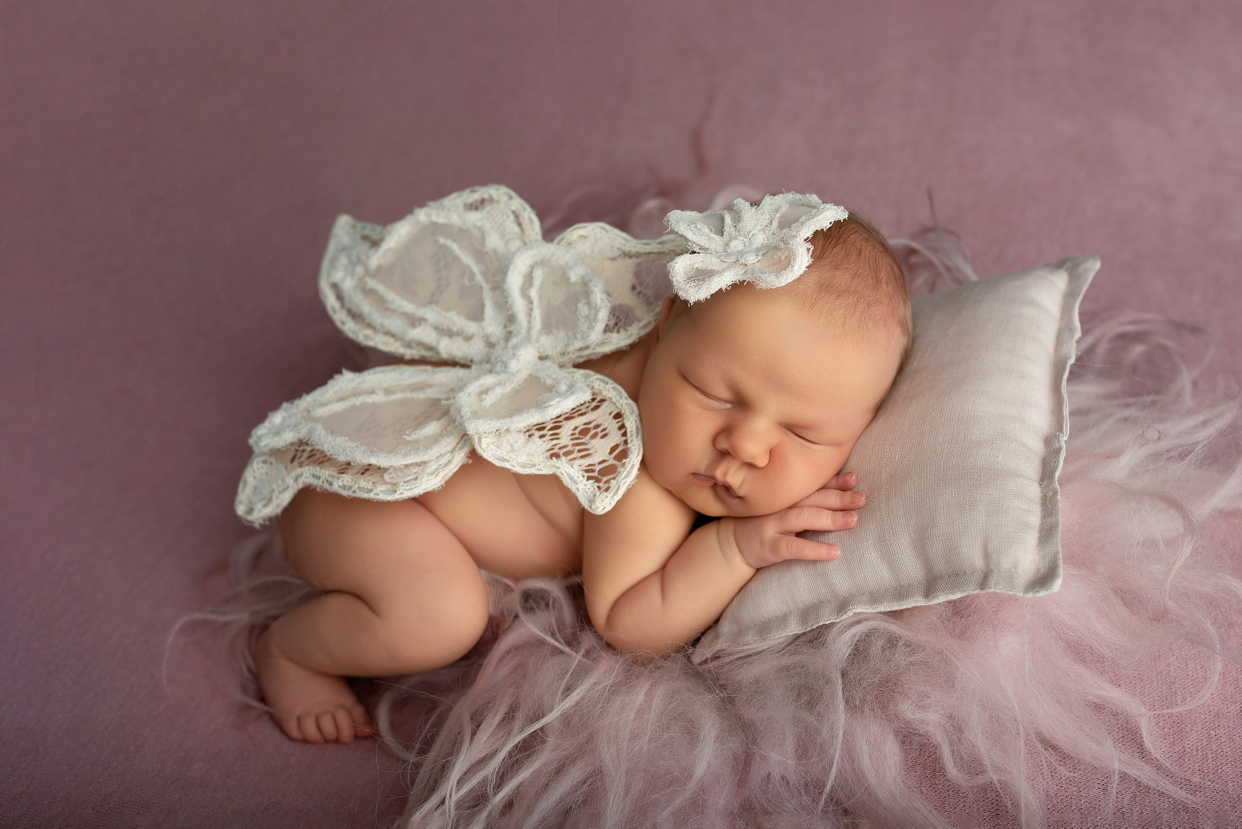 Новорождённые девочки. Детский фотограф новорождённых в Минске Боровик Екатерина