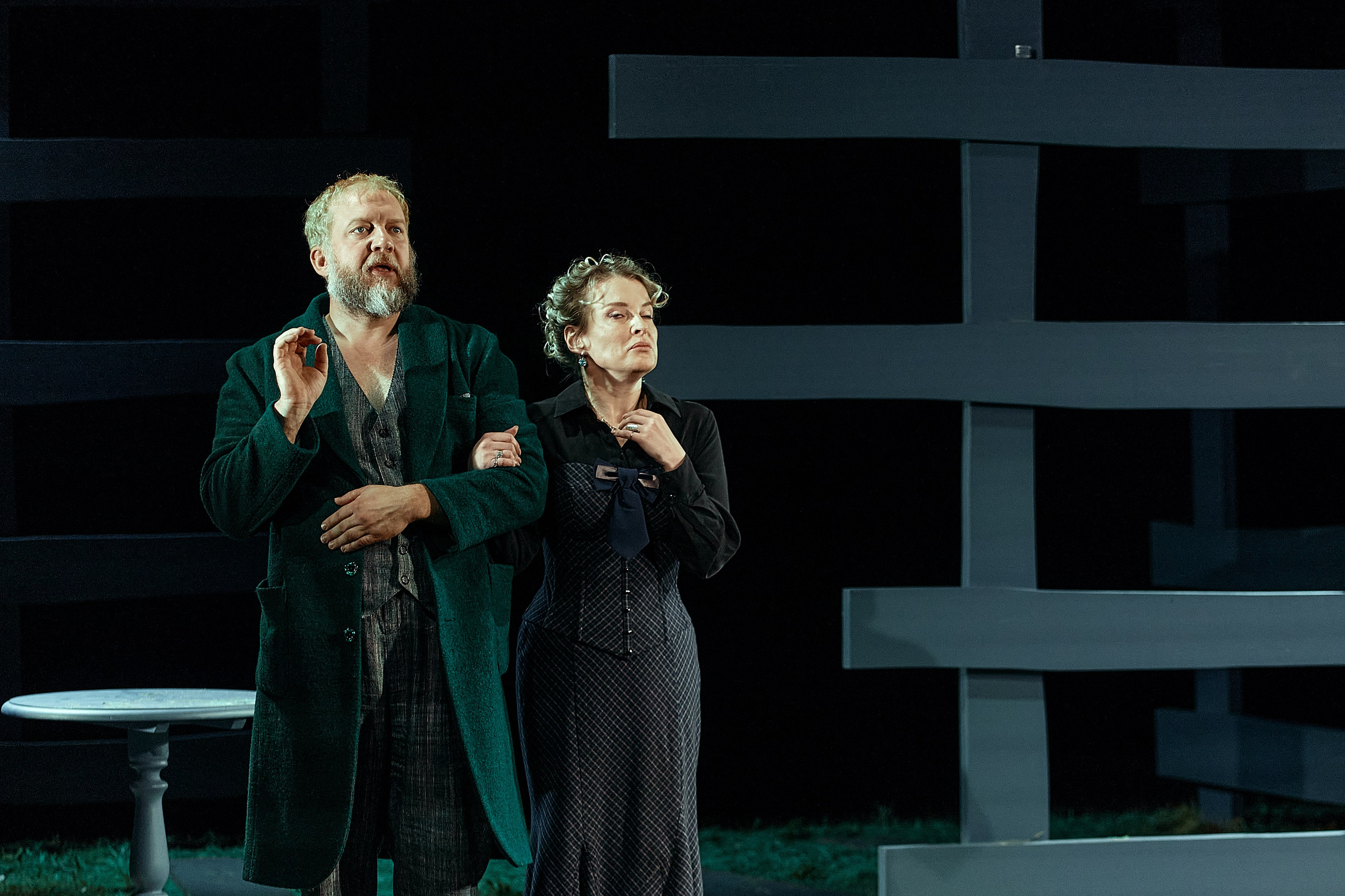 Бесприданница. Приют комедианта. Фотограф Нина Антонова